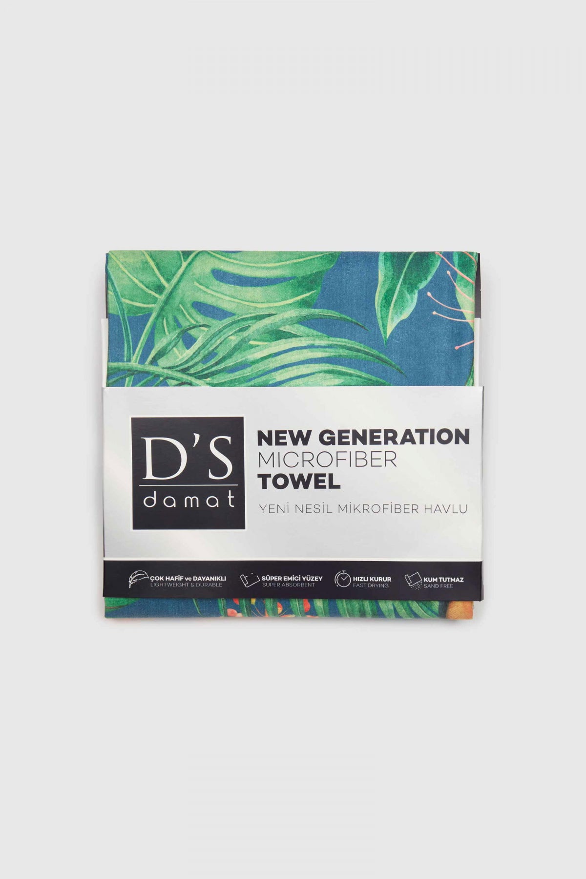 Ds Damat Microfiber 85x150 cm Beach Towel Shorts Swimwear Set - Green