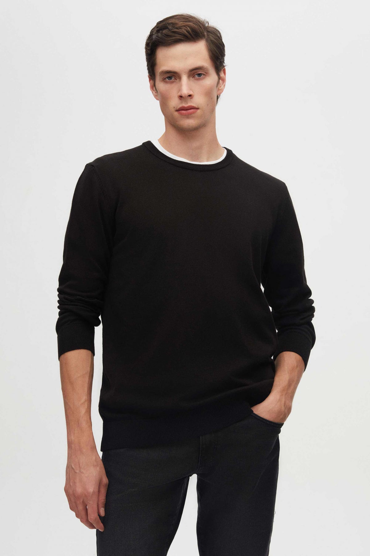 Ds Damat Regular Fit Anti-Pilling Crew Neck Knit Sweater - Black