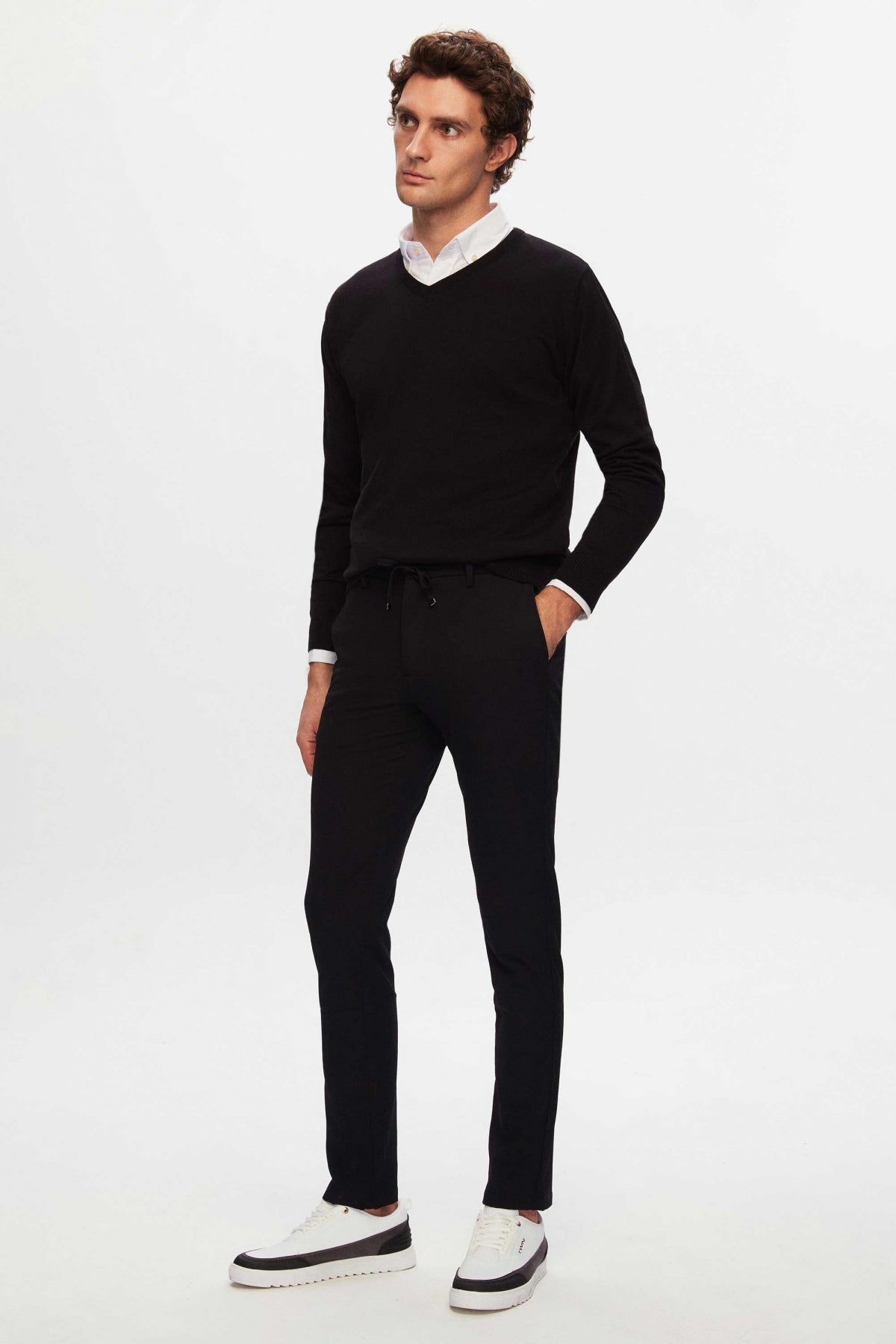Ds Damat Regular Fit Plain V-Neck Knit Sweater - Black