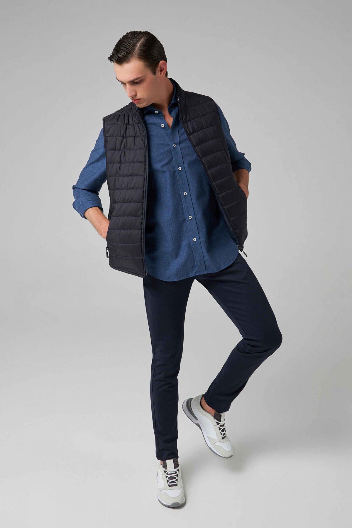 Ds Damat Regular Fit Stand Collar Fiber-Filled Seasonal Zippered Vest Jacket - Navy Blue