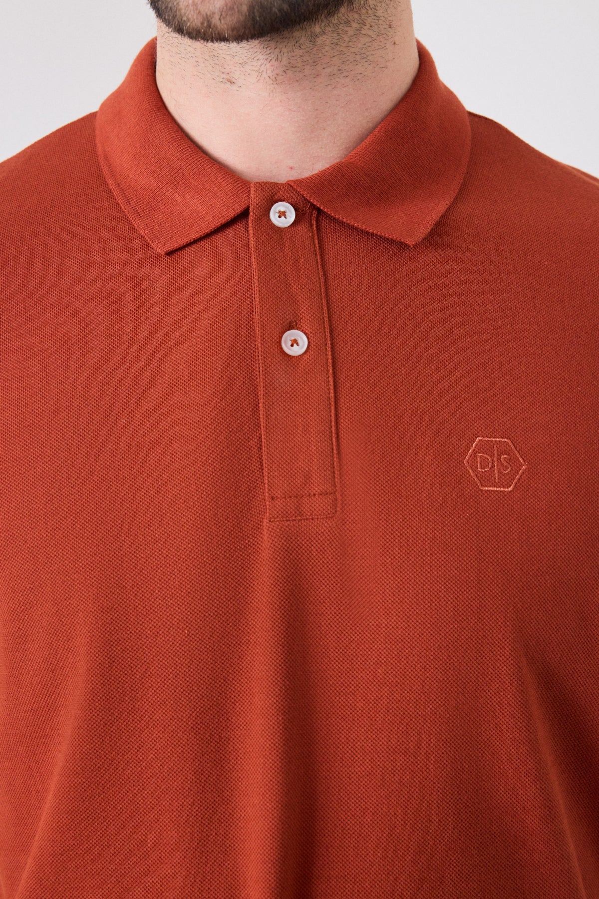 Ds Damat Regular Fit Textured 100% Cotton Wrinkle-Resistant Polo Collar Embroidered T-Shirt - Off White