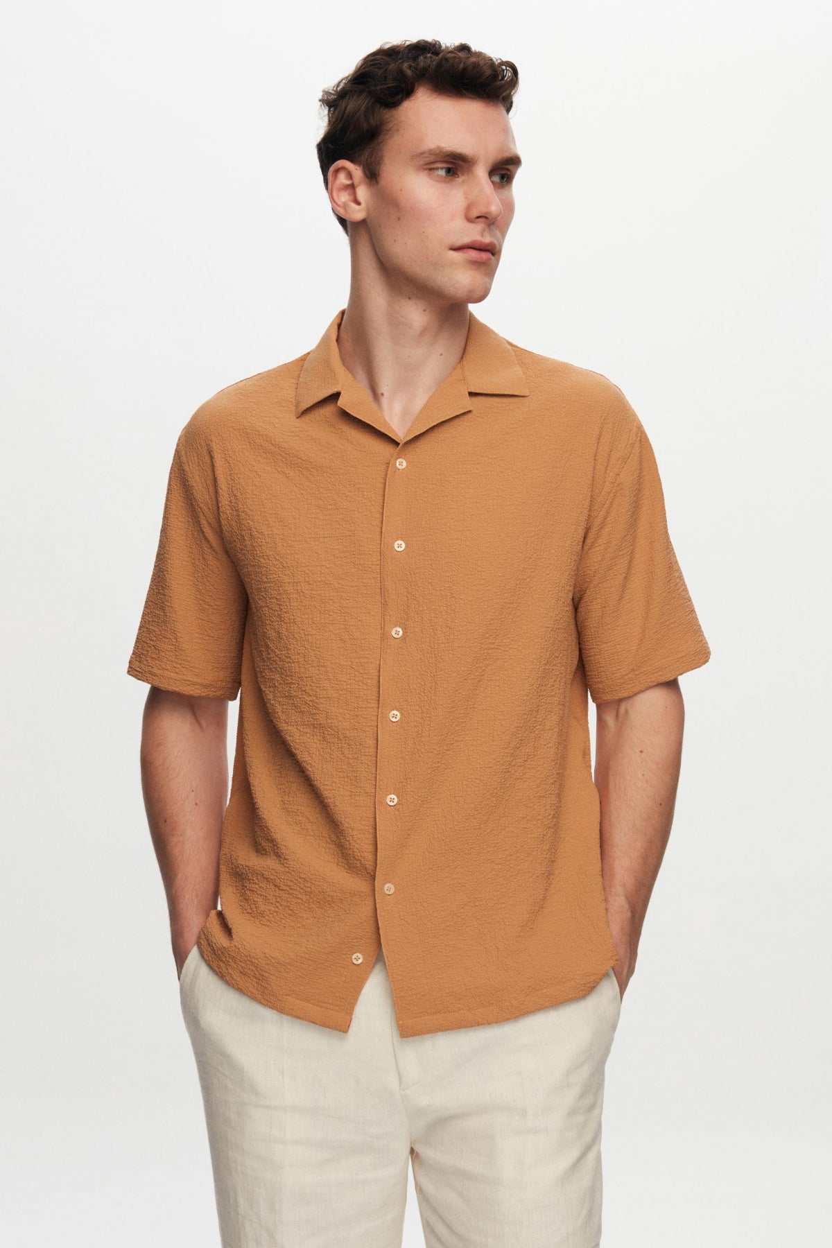 Ds Damat Relaxed Crinkled Short Sleeve Wrinkle-Free Shirt - Camel