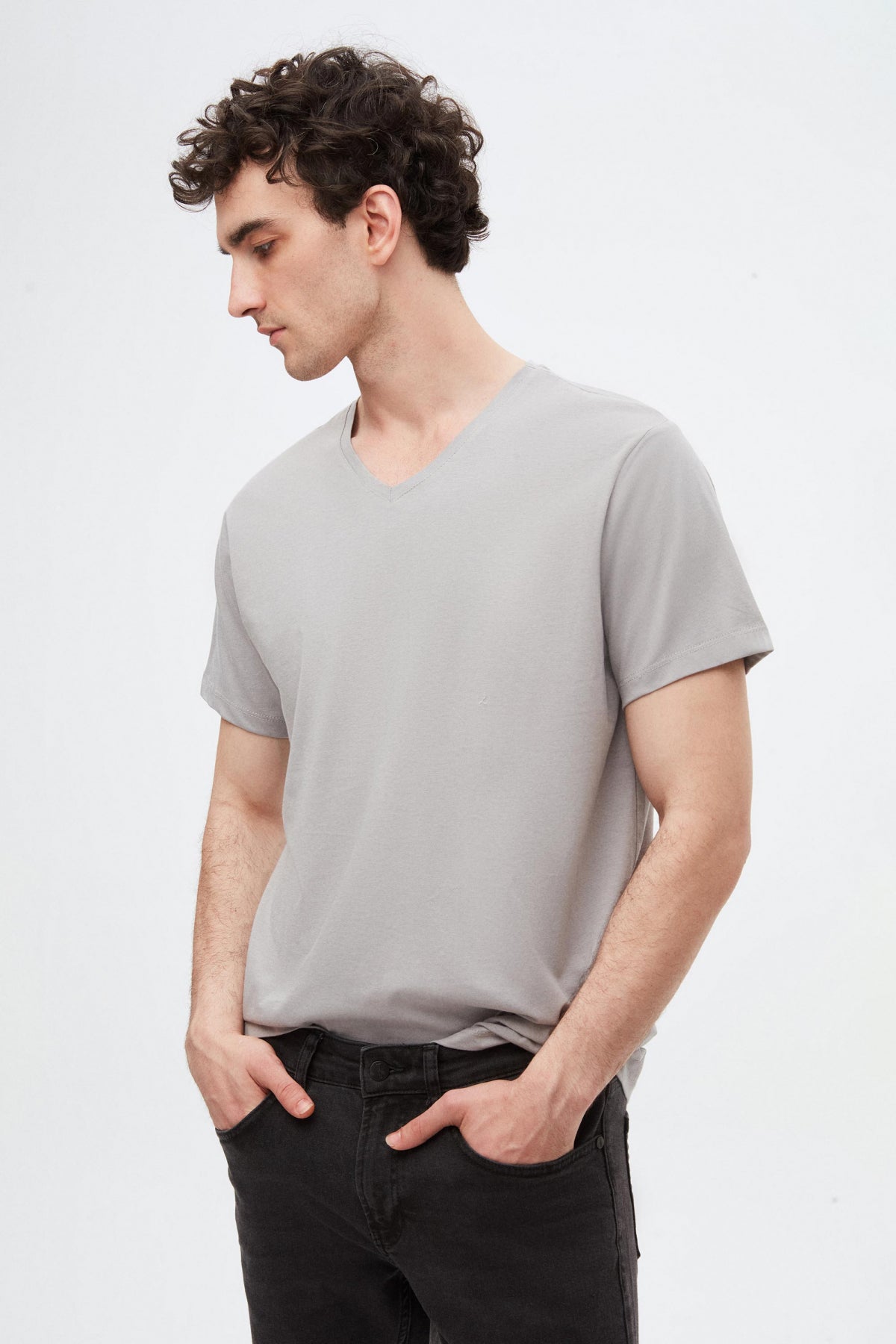 Ds Damat Slim Fit V-Neck 100% Cotton T-Shirt - Gray