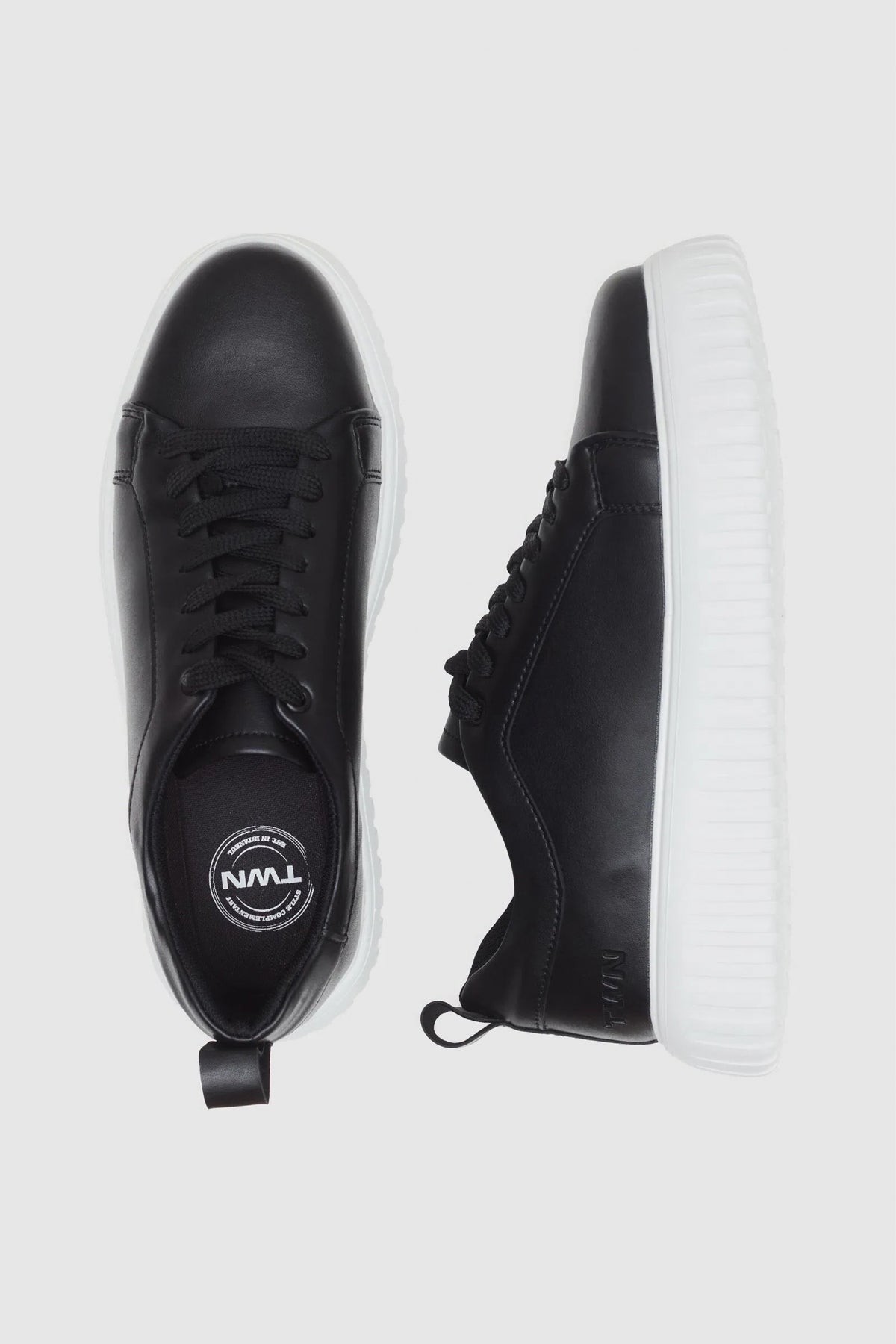 Twn Thick White Sole Lace-Up Sneakers - Black