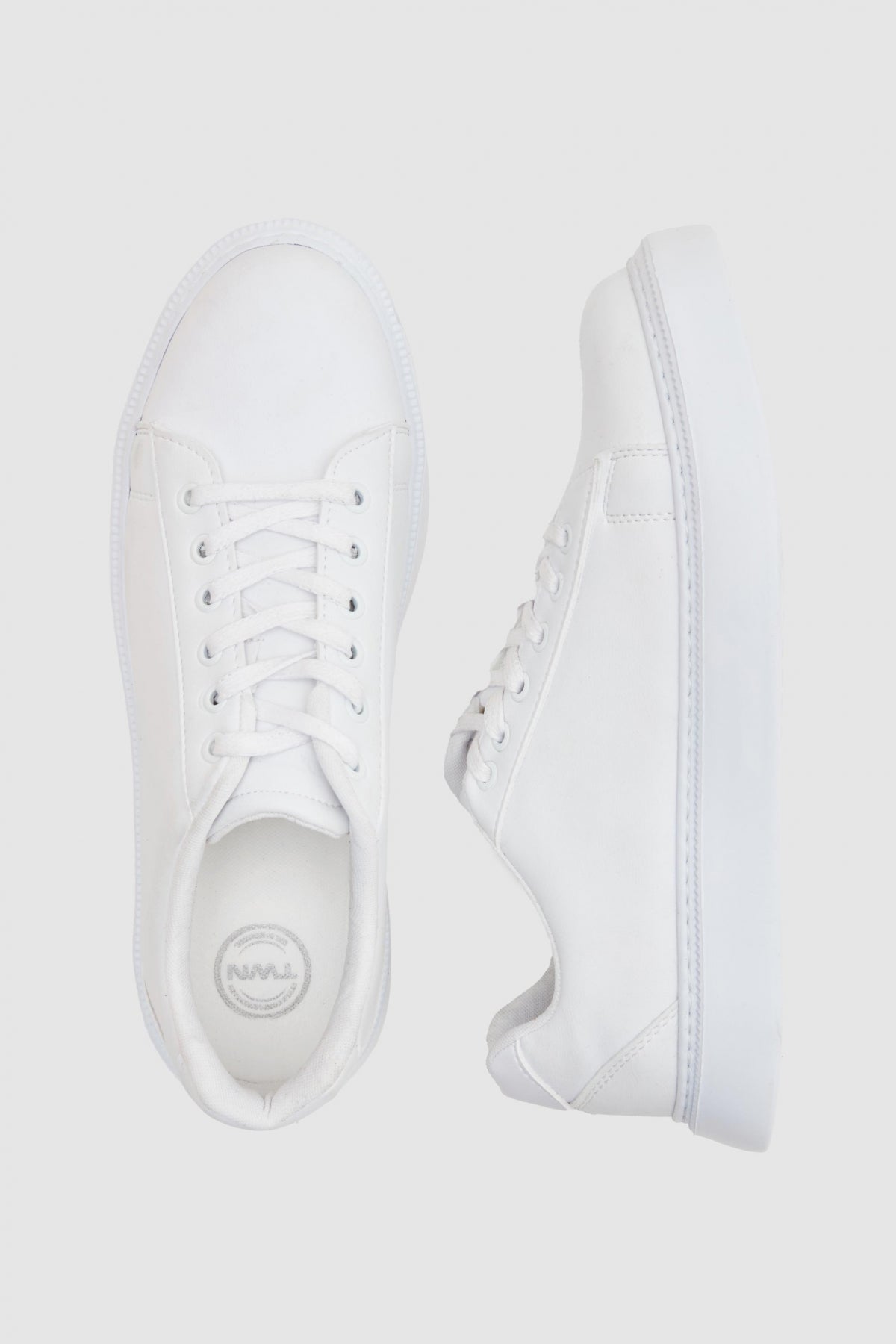 Twn Thick White Sole Lace-Up Sneakers - White
