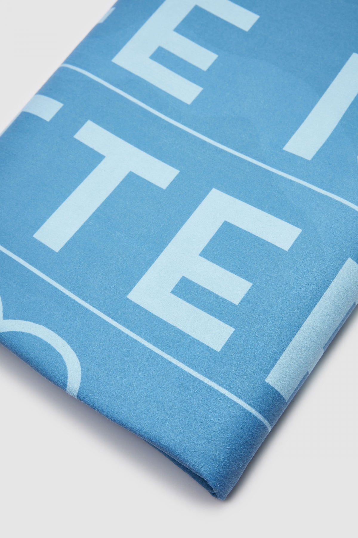 Ds Damat Microfiber 85x150 cm Ultra-Absorbent Sand-Free Beach Towel  - Turquoise