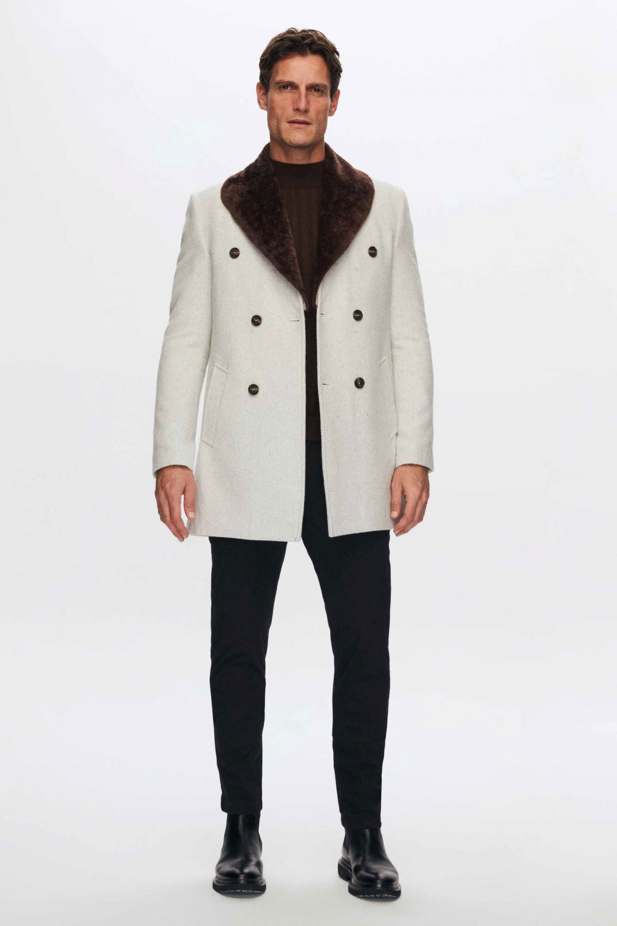 Ds Damat Regular Fit Detachable Fur Collar Coat  - Beige
