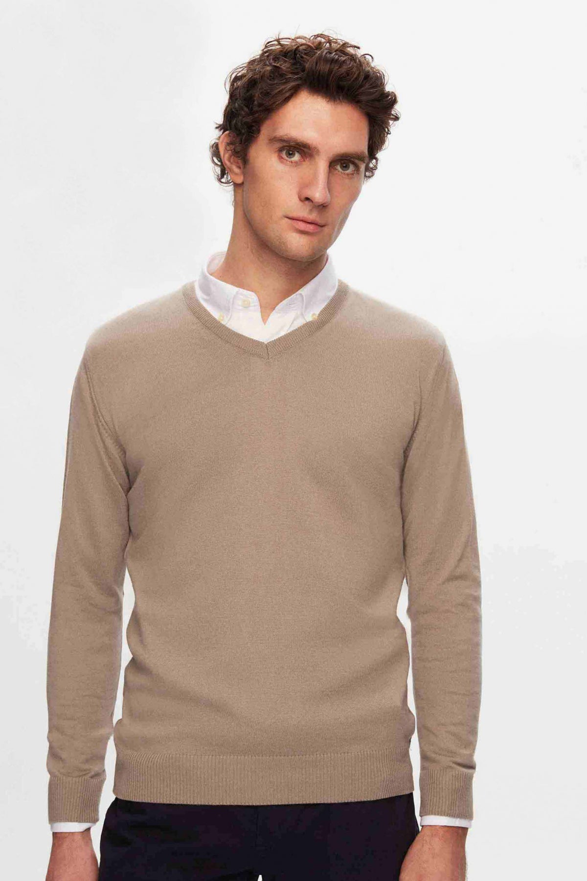 Ds Damat Regular Fit Plain V-Neck Knit Sweater  - Beige