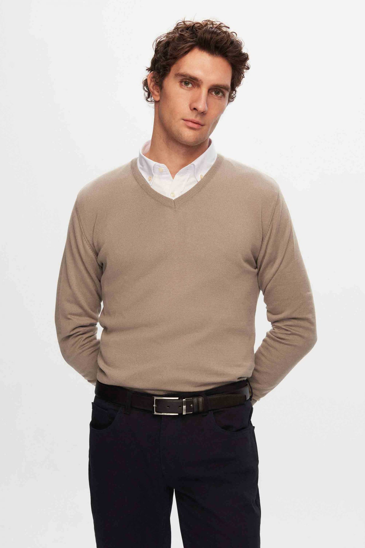Ds Damat Regular Fit Plain V-Neck Knit Sweater  - Beige