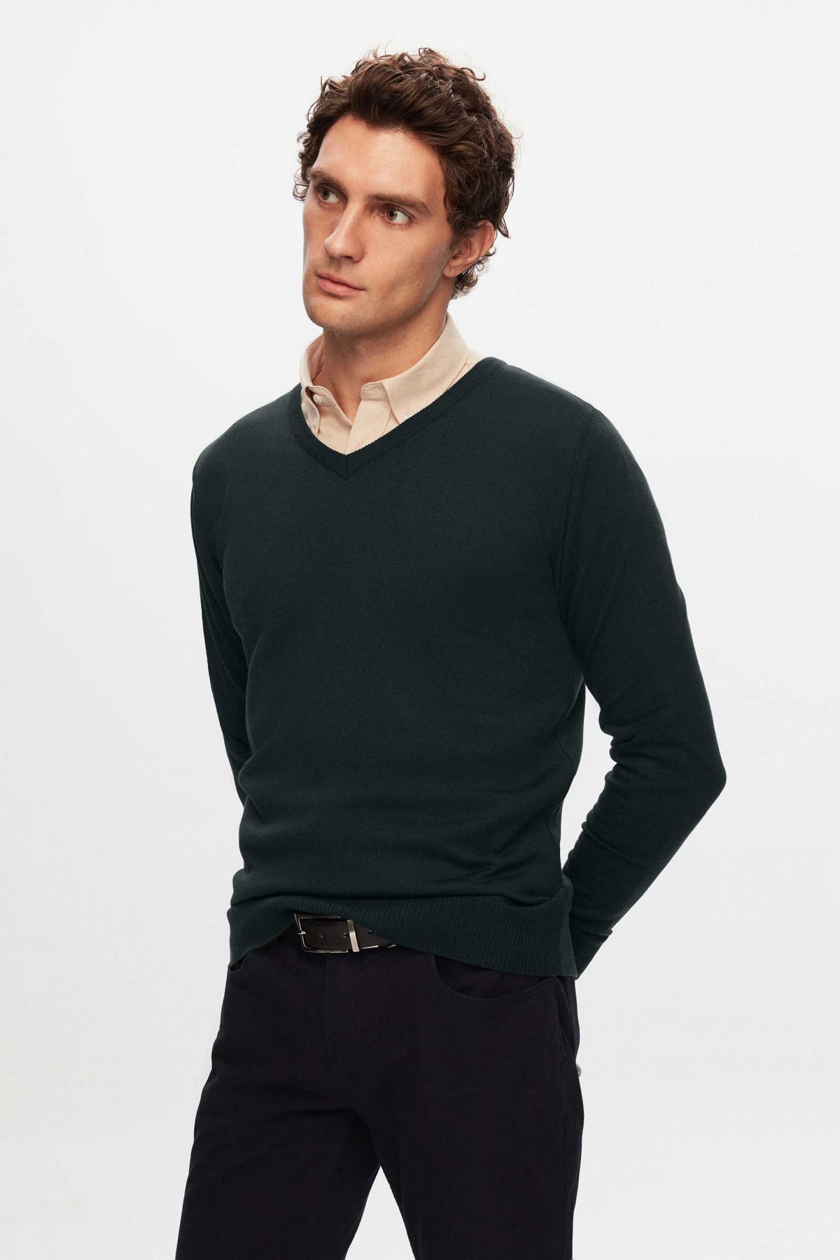 Ds Damat Regular Fit Plain V-Neck Knit Sweater  - Khaki