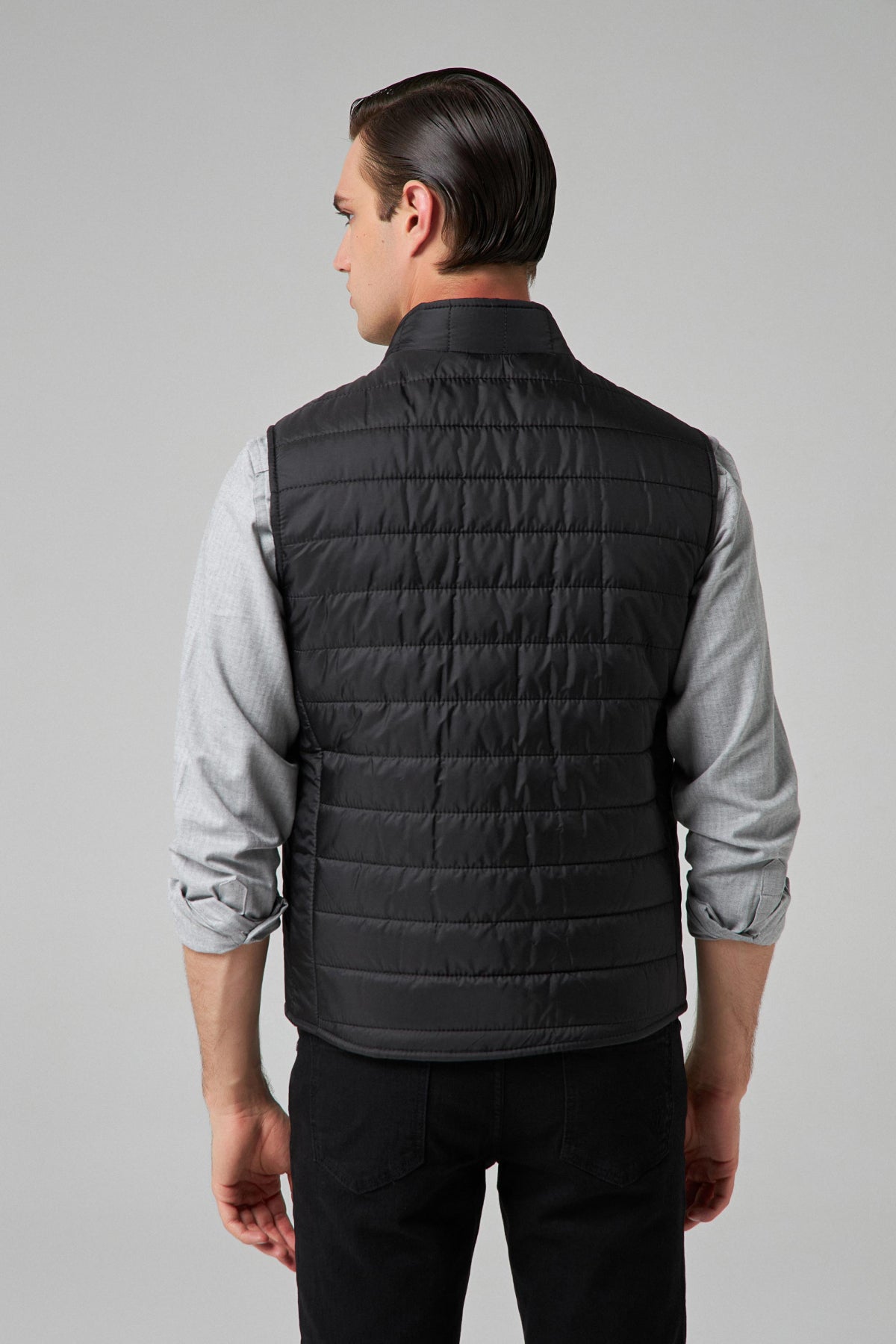 Ds Damat Regular Fit Stand Collar Fiber-Filled Seasonal Zippered Vest Jacket  - Black