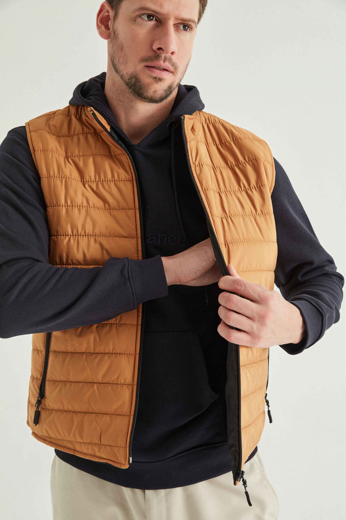 Ds Damat Regular Fit Stand Collar Fiber-Filled Seasonal Zippered Vest Jacket  - Saffron