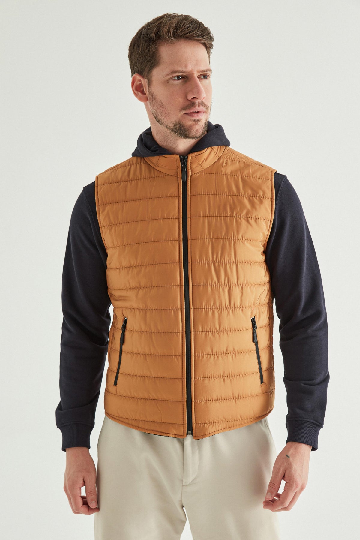 Ds Damat Regular Fit Stand Collar Fiber-Filled Seasonal Zippered Vest Jacket  - Saffron