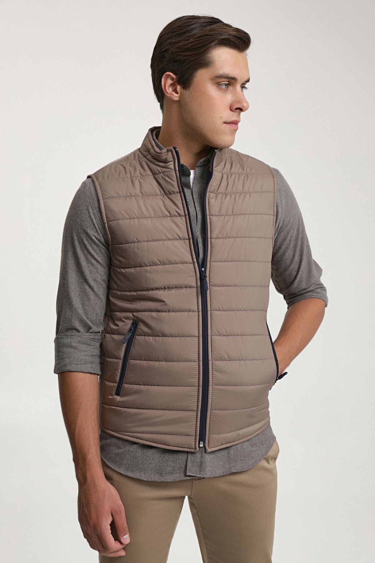 Ds Damat Regular Fit Stand Collar Fiber-Filled Seasonal Zippered Vest Jacket  - Taupe
