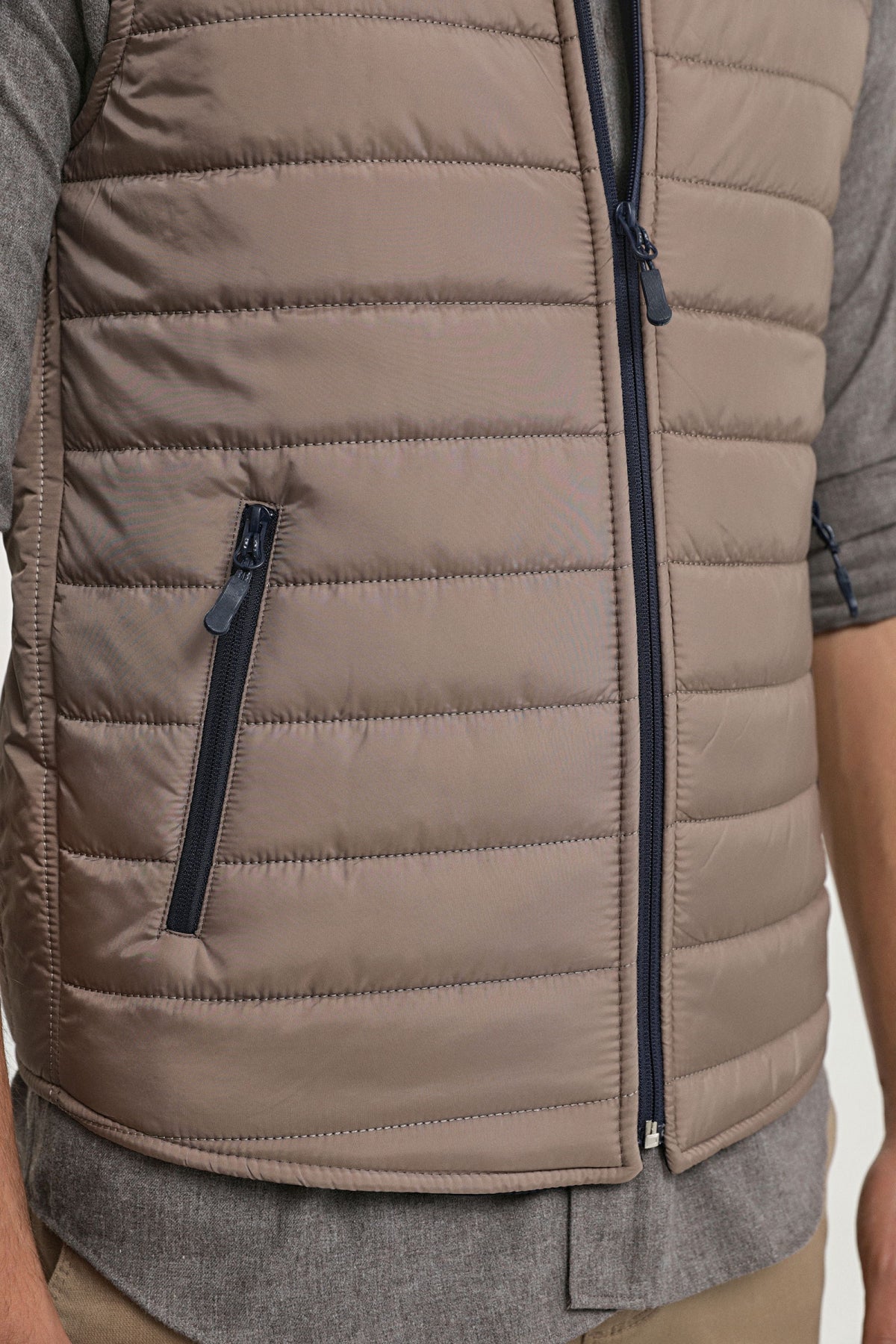 Ds Damat Regular Fit Stand Collar Fiber-Filled Seasonal Zippered Vest Jacket  - Taupe