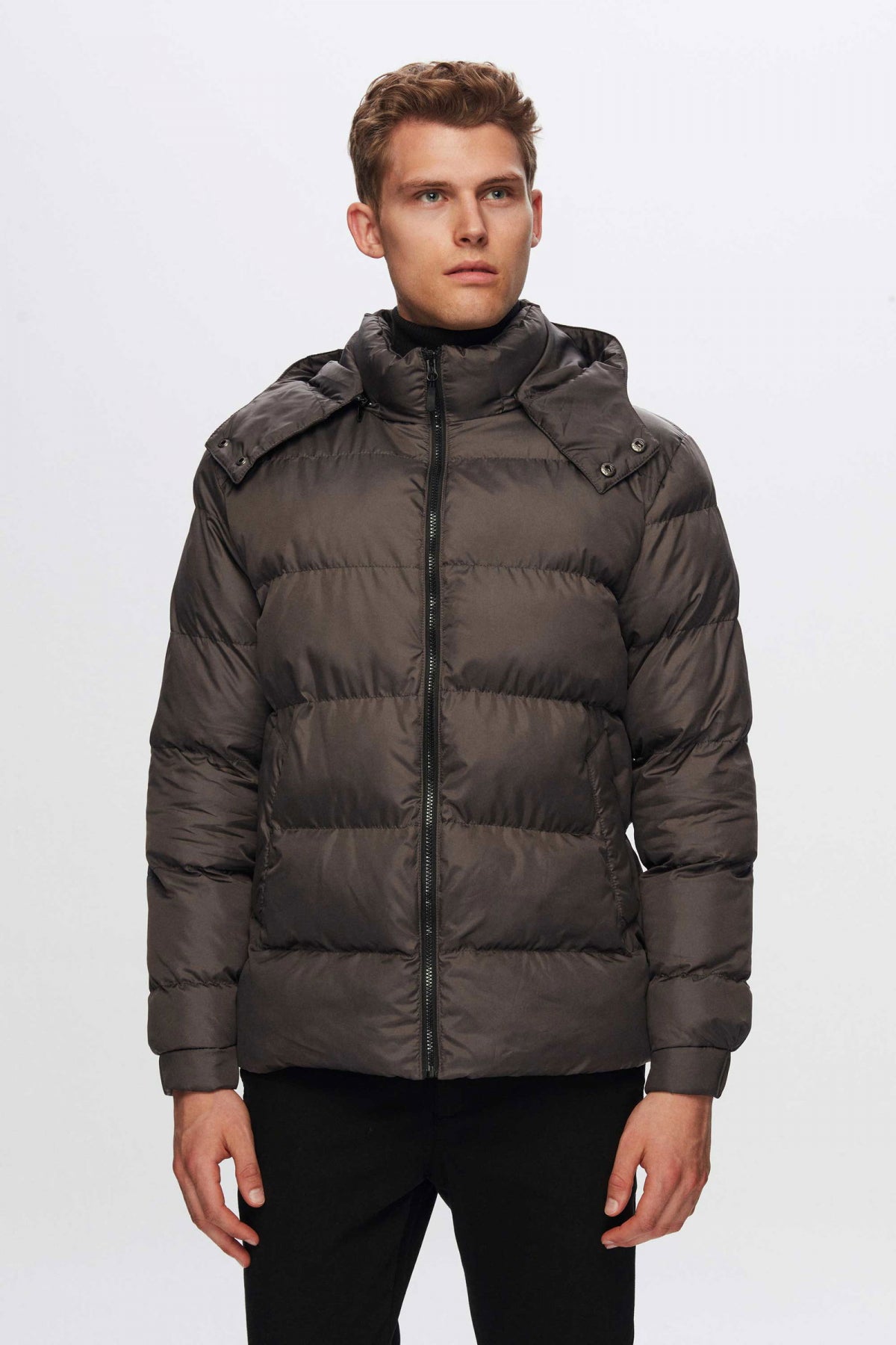 Ds Damat Regular Fit Windproof Heavy Fiber-Filled Warm Removable Hood Winter Puffer Jacket  - Anthracite