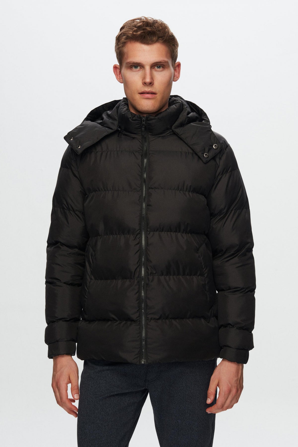 Ds Damat Regular Fit Windproof Heavy Fiber-Filled Warm Removable Hood Winter Puffer Jacket  - Black