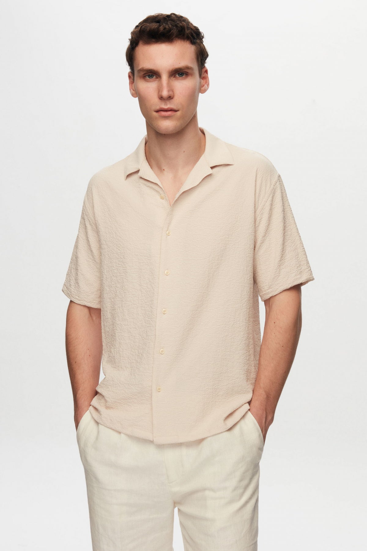 Ds Damat Relaxed Crinkled Short Sleeve Wrinkle-Free Shirt  - Beige