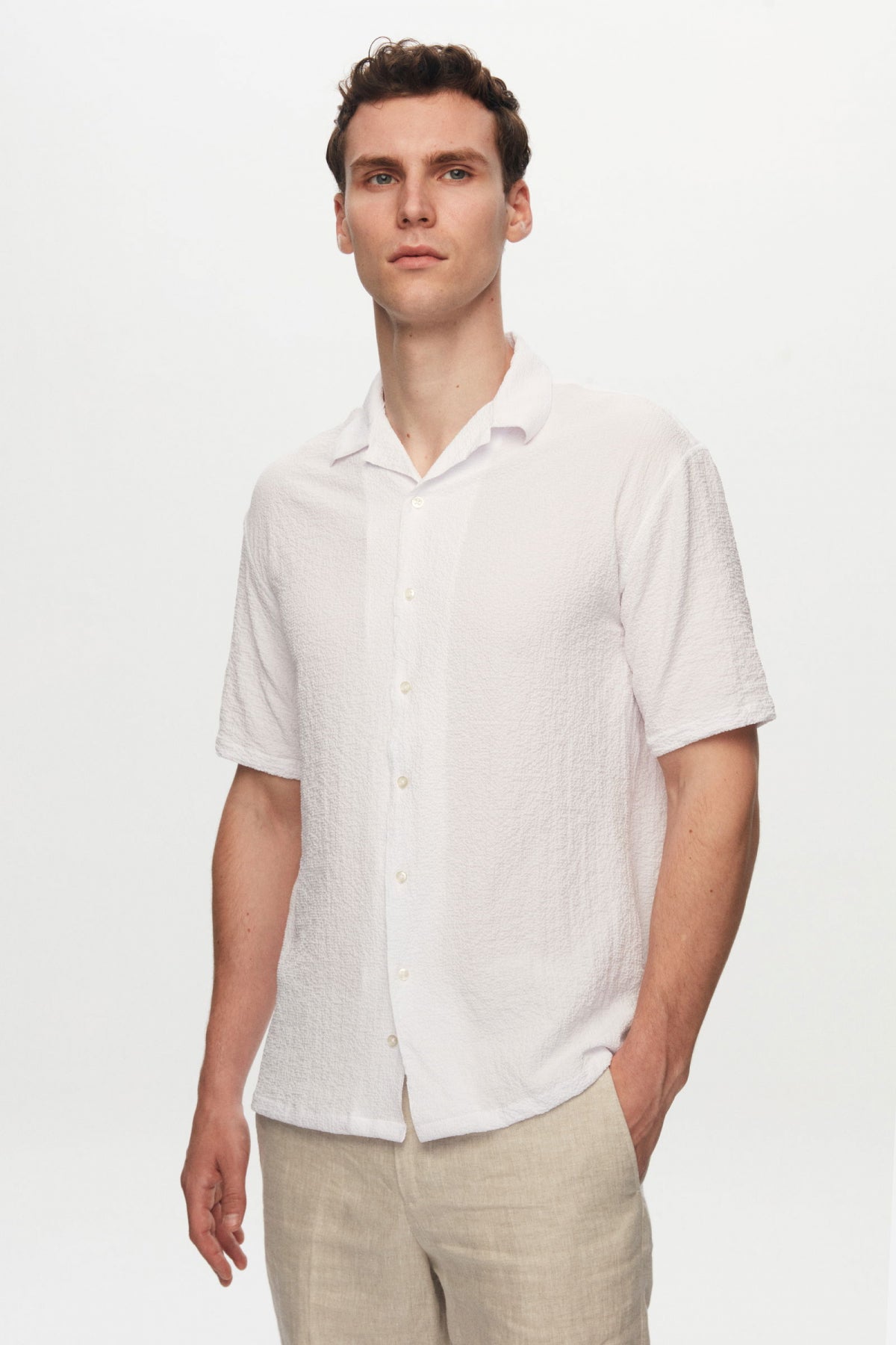 Ds Damat Relaxed Crinkled Short Sleeve Wrinkle-Free Shirt  - White