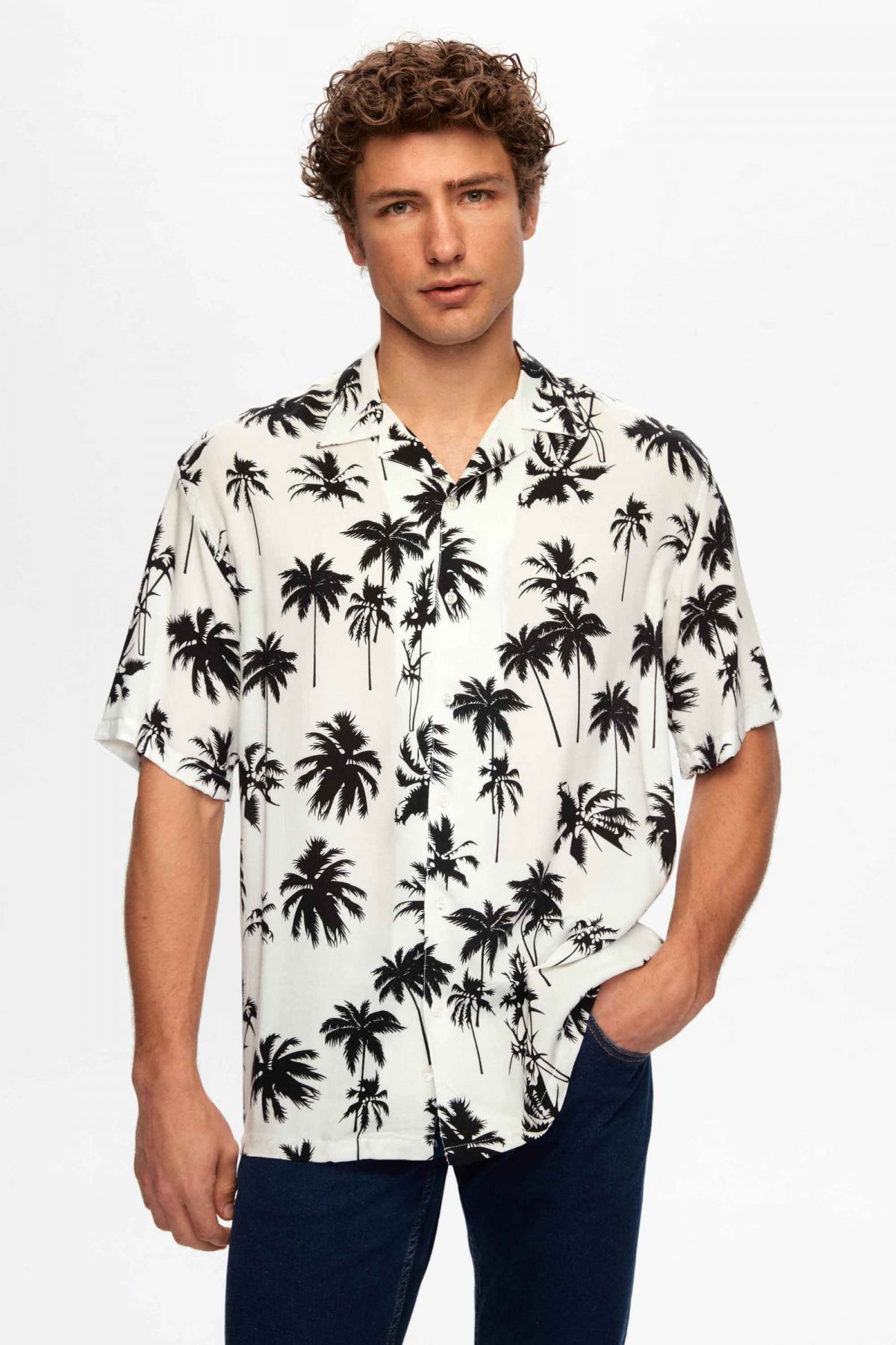 Ds Damat Relaxed Printed Palm Pattern Short Sleeve Summer Viscose Shirt  - Red