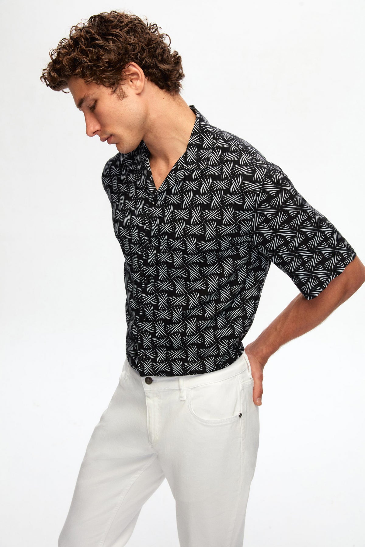 Ds Damat Relaxed Shirt  - Black
