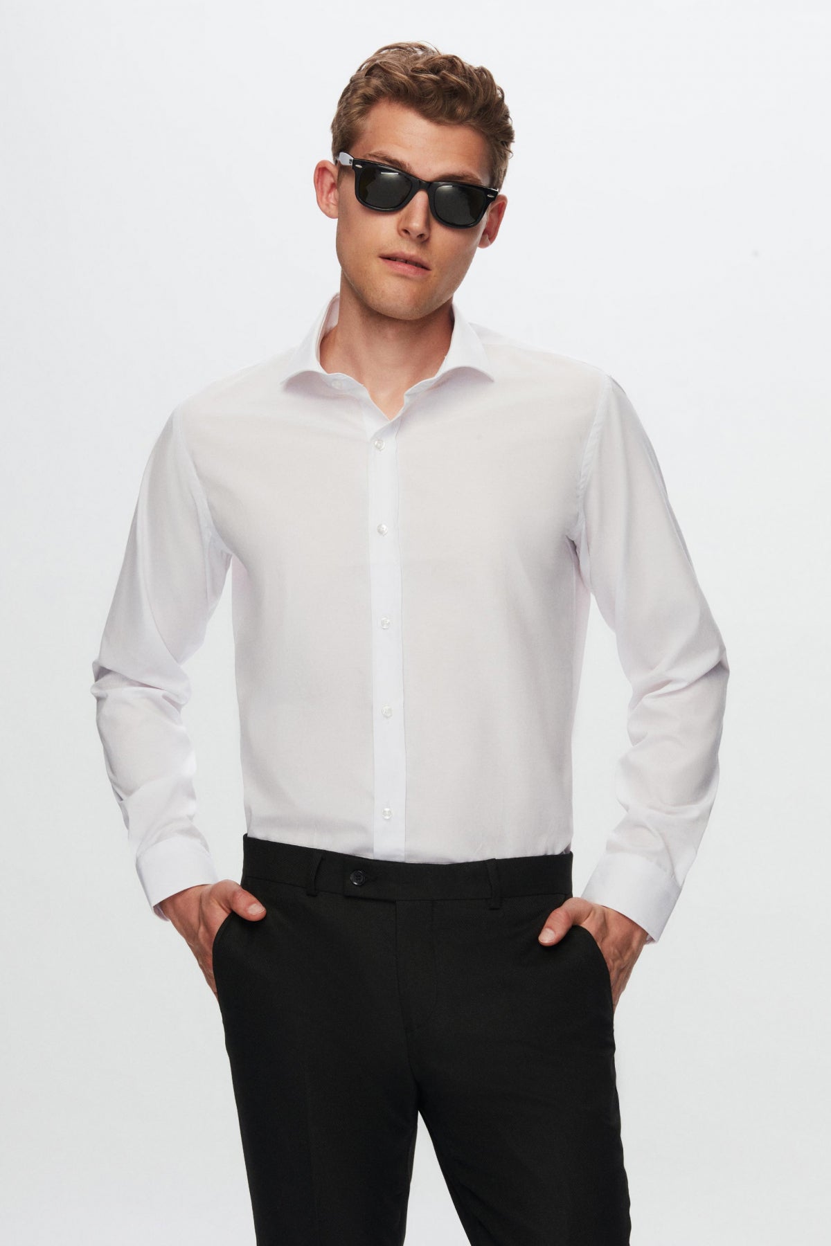Ds Damat Slim Fit Cotton Blend 2-Pack V-Neck Sweater and Shirt  - Off White