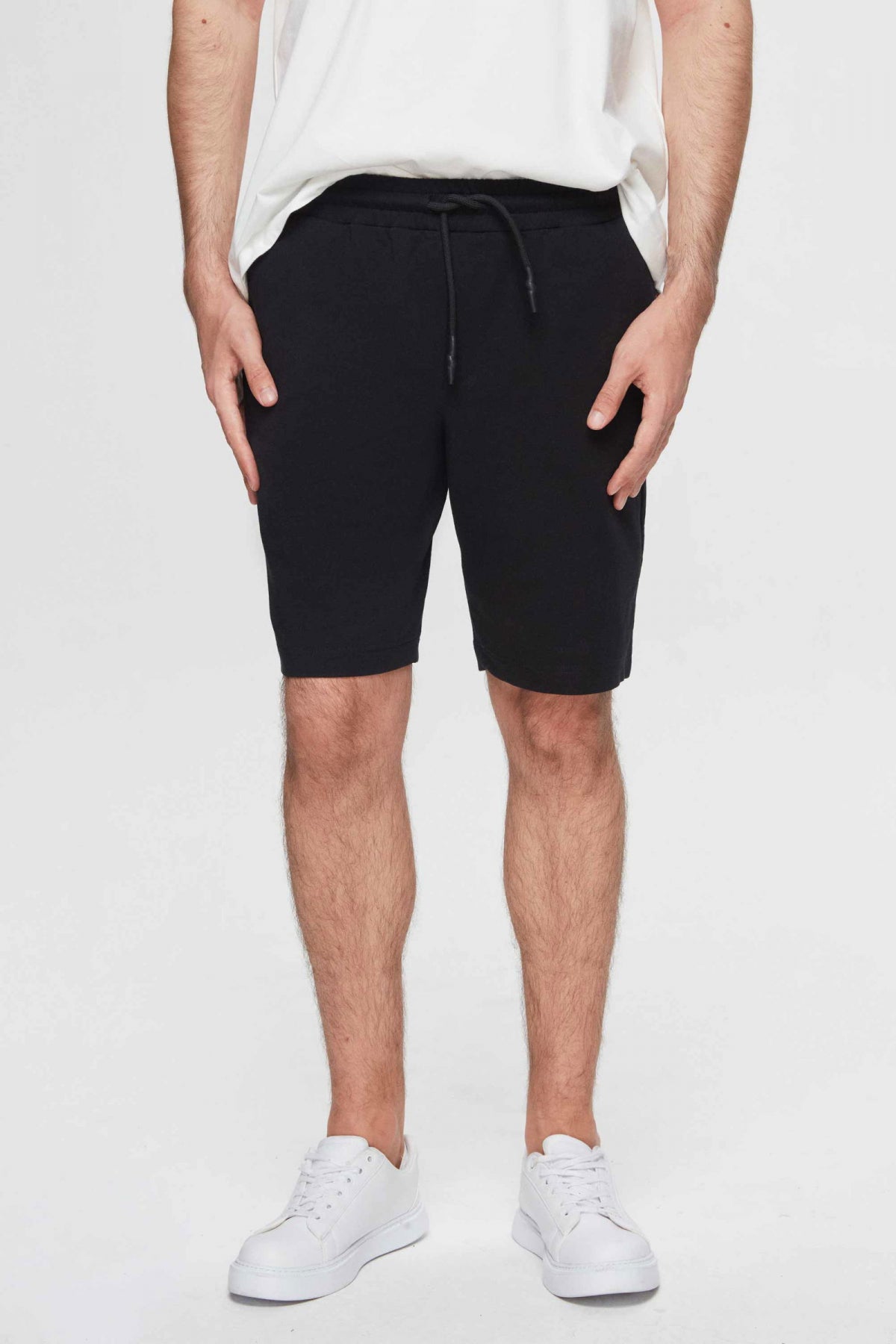 Ds Damat Slim Fit Elastic Waist Drawstring Relaxed Cotton Knit Shorts  - Black
