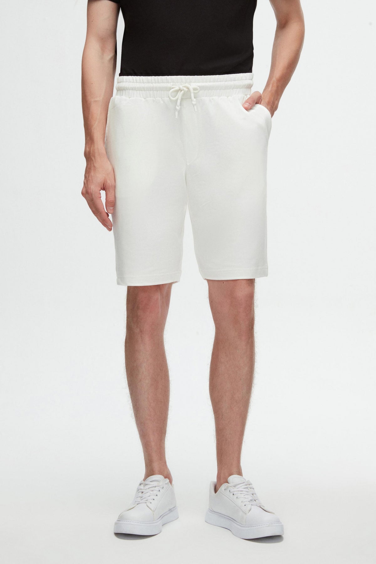 Ds Damat Slim Fit Elastic Waist Drawstring Relaxed Cotton Knit Shorts  - Ecru