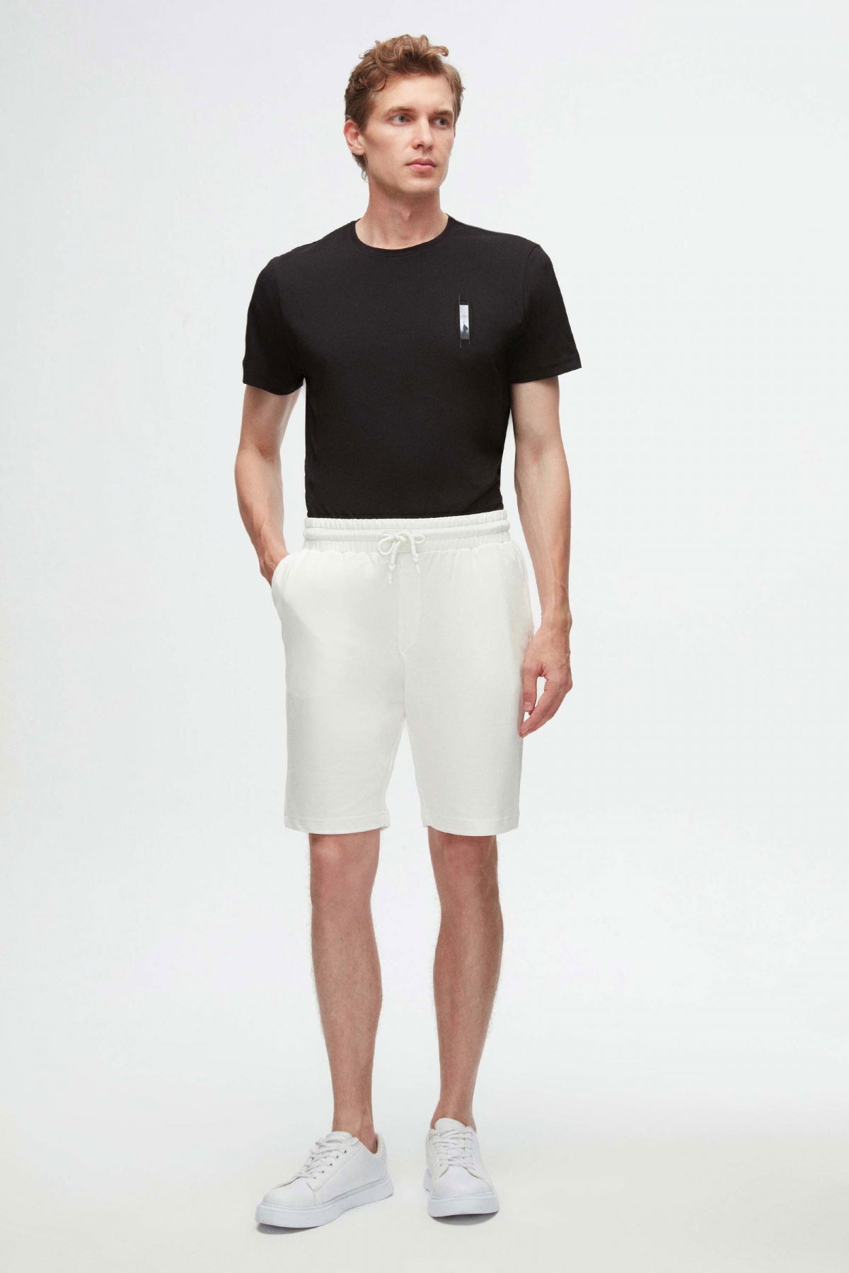 Ds Damat Slim Fit Elastic Waist Drawstring Relaxed Cotton Knit Shorts  - Ecru