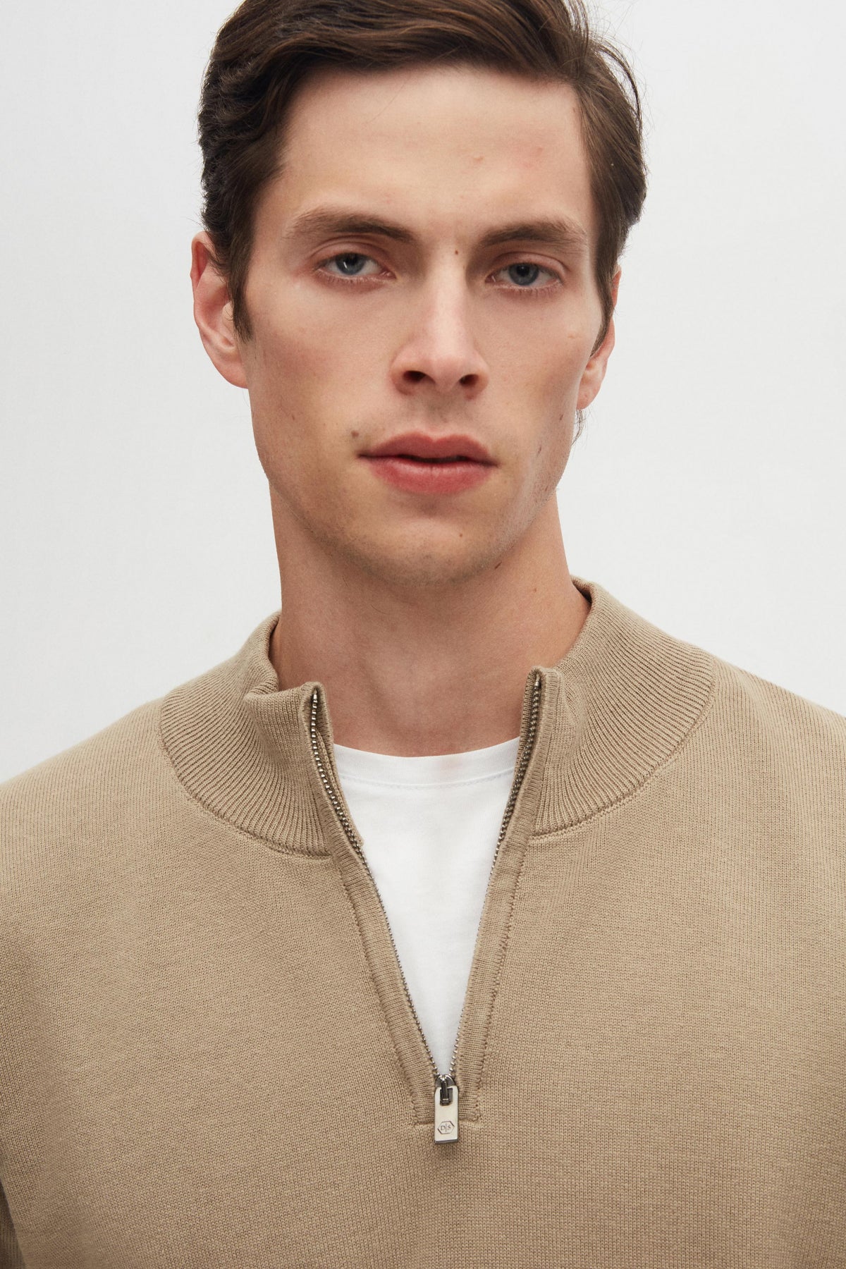 Ds Damat Slim Fit Half-Zip Knit Sweater  - Beige
