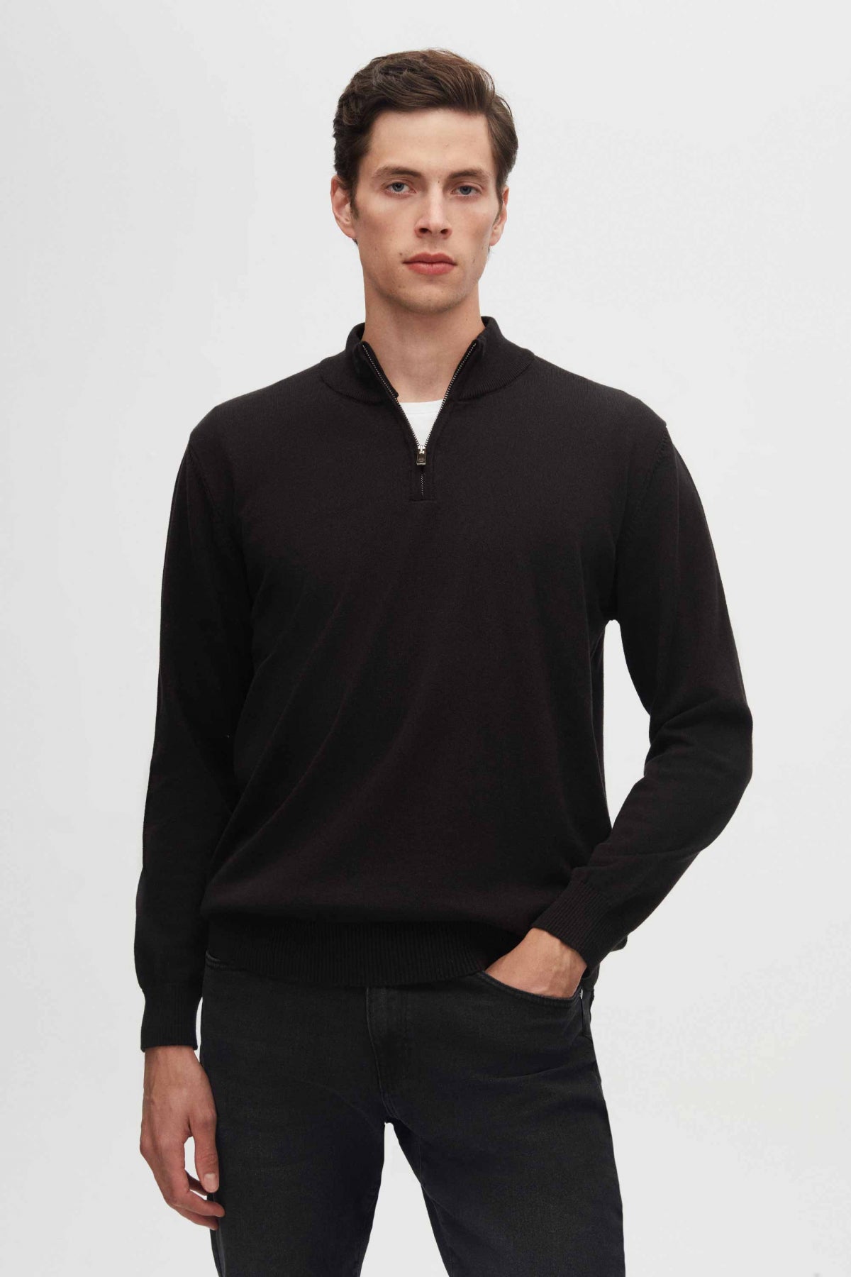 Ds Damat Slim Fit Half-Zip Knit Sweater  - Black