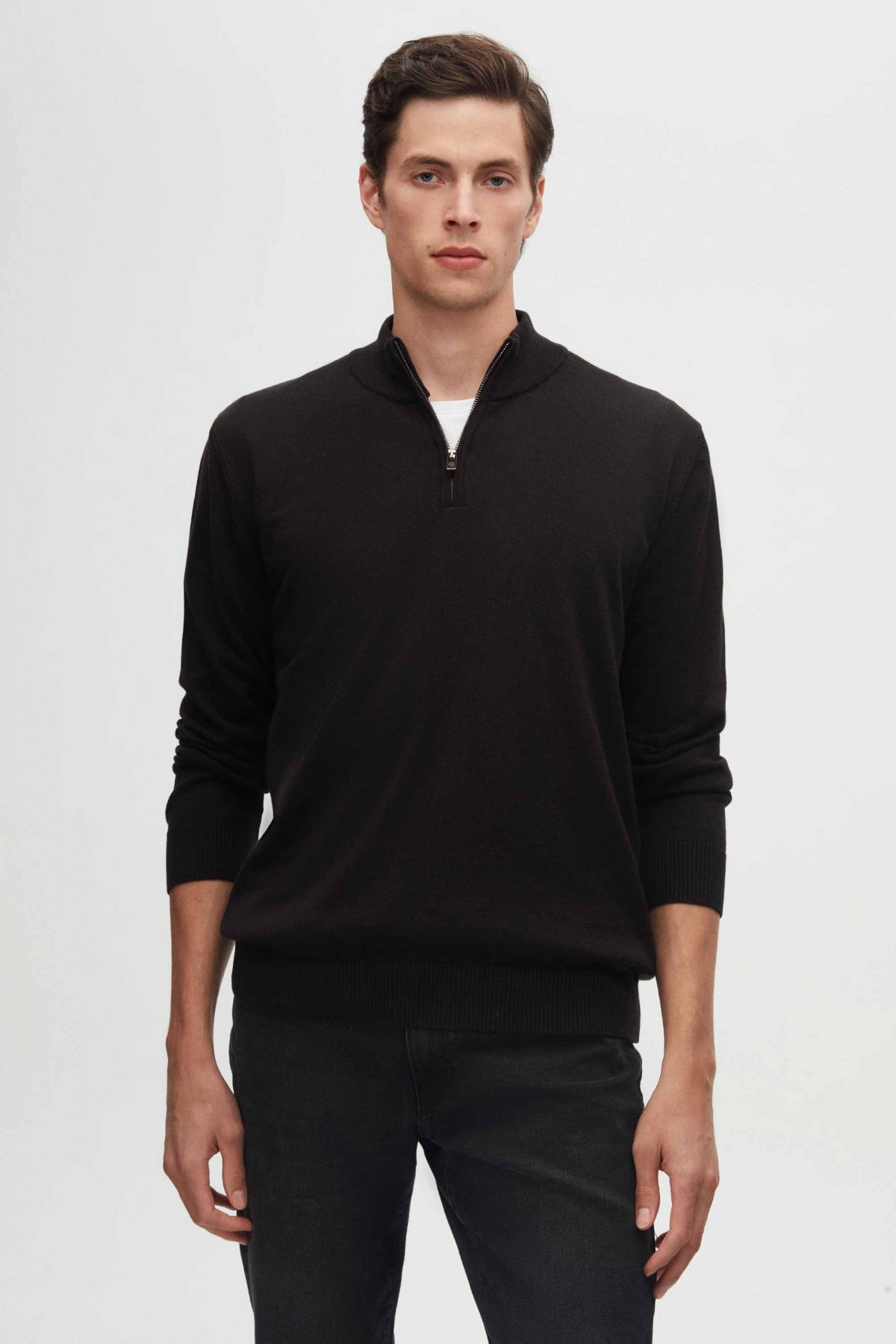 Ds Damat Slim Fit Half-Zip Knit Sweater  - Black