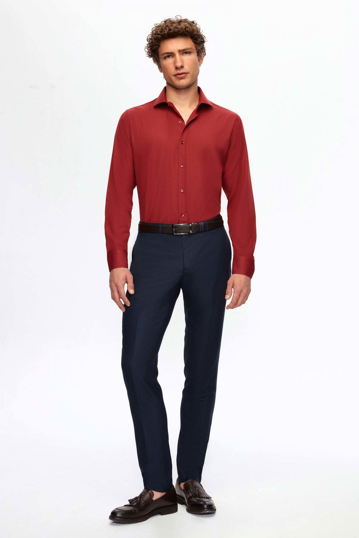 Ds Damat Slim Fit Italian Collar Slim Cut Classic Tie Long-Sleeve Easy-Iron Breathable Shirt  - Burgundy