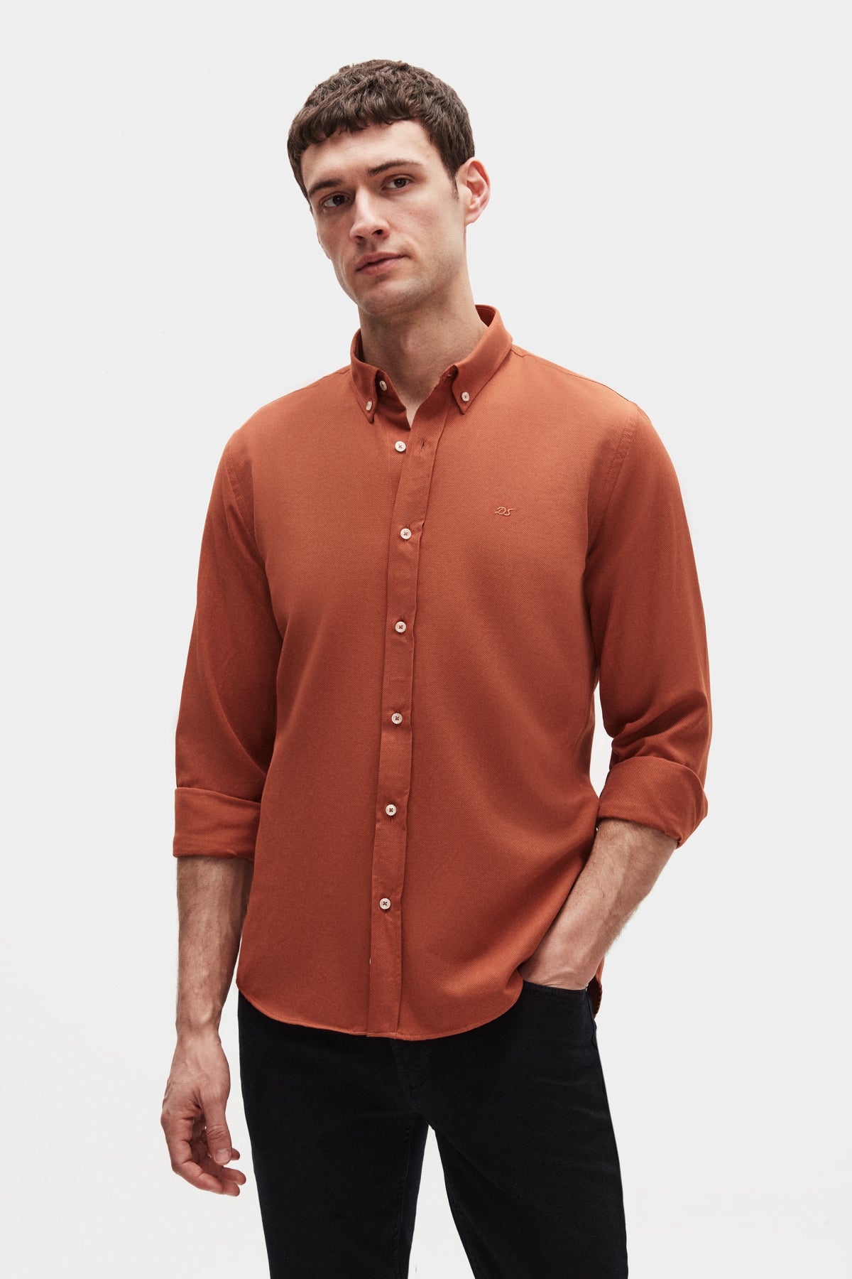Ds Damat Slim Fit Oxford Button-Down Easy Iron Embroidered Detail Cotton Shirt  - Cinnamon
