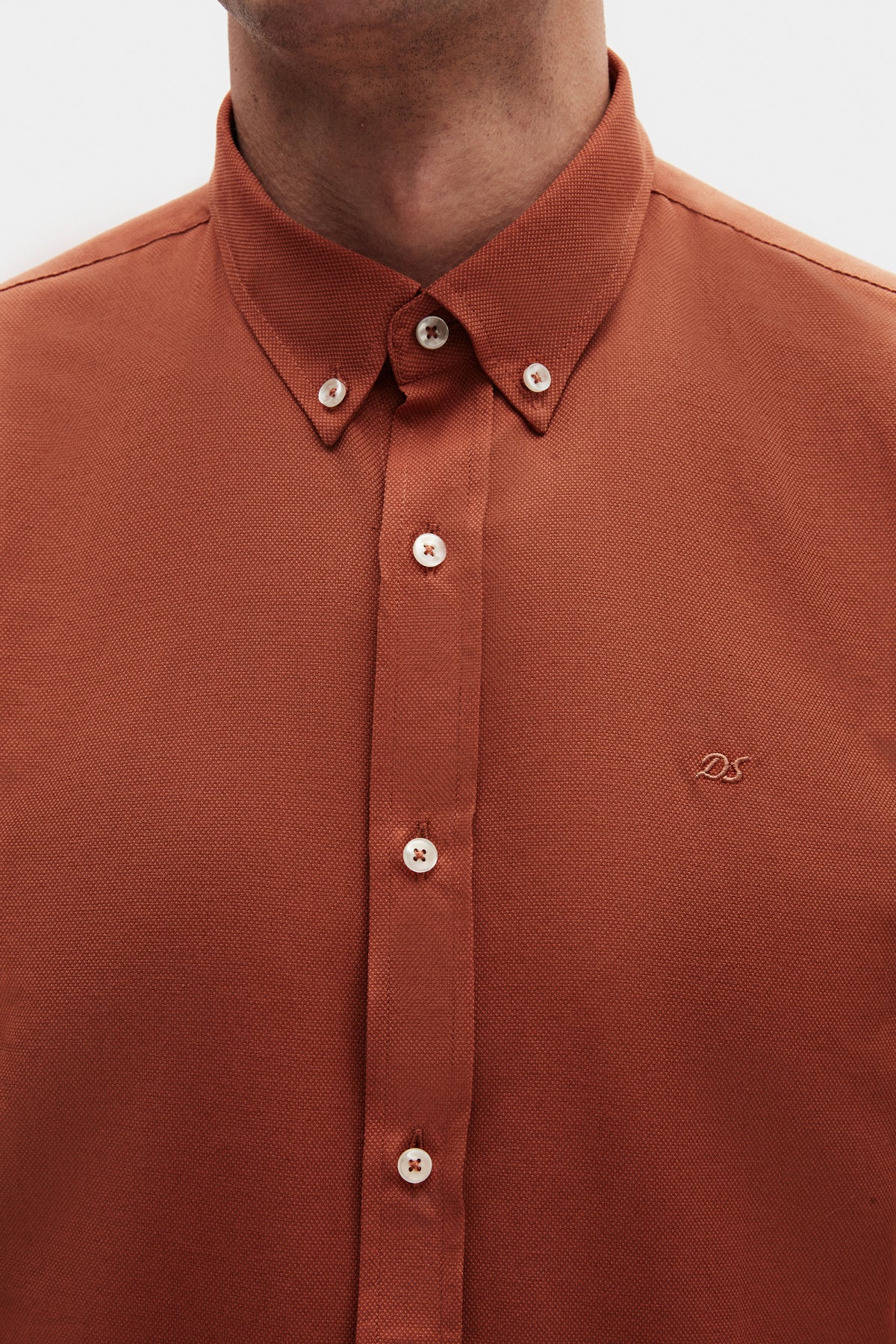 Ds Damat Slim Fit Oxford Button-Down Easy Iron Embroidered Detail Cotton Shirt  - Cinnamon