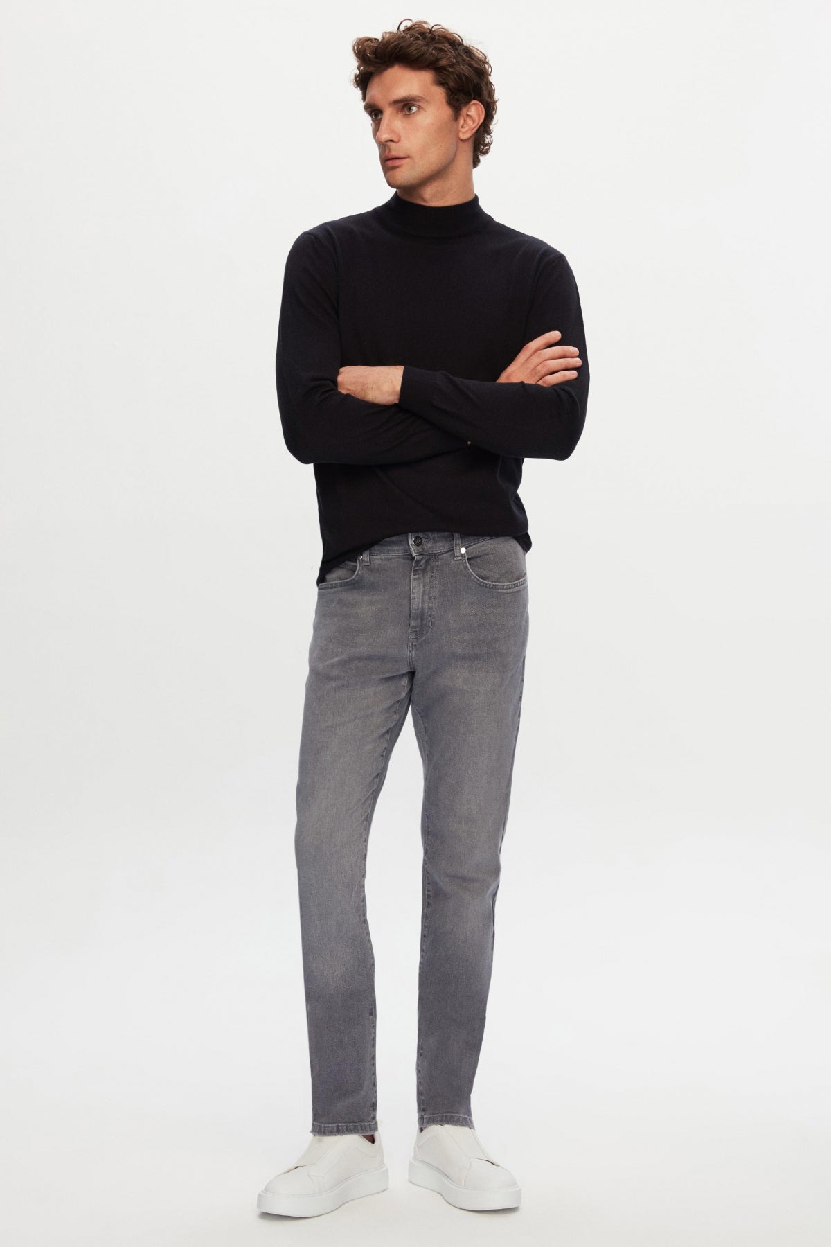 Ds Damat Slim Fit Plain Jean 5-Pocket Stretchable Washed Denim Pants  - Gray