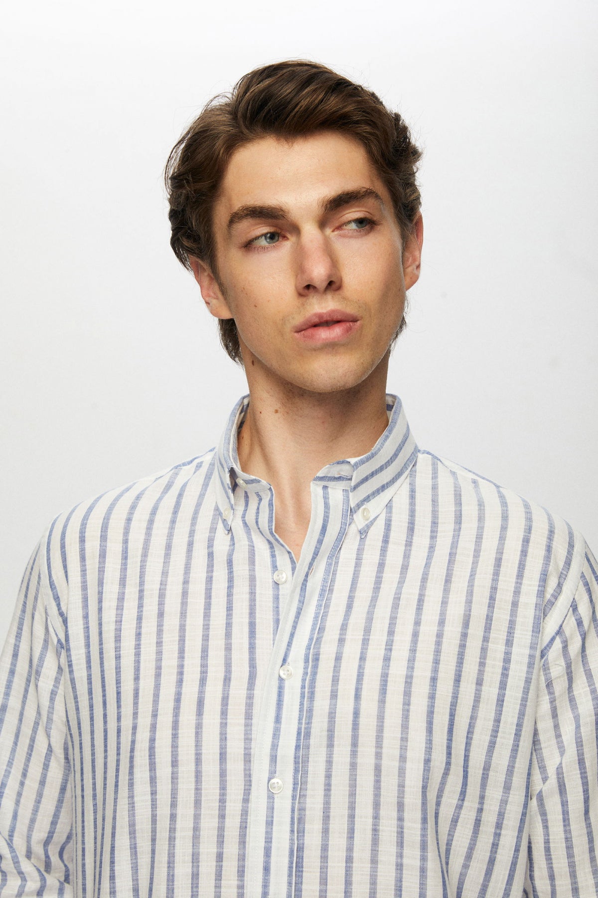 Ds Damat Slim Fit Striped Button-Down Collar 100% Cotton Lightweight Linen-Look Shirt  - Blue