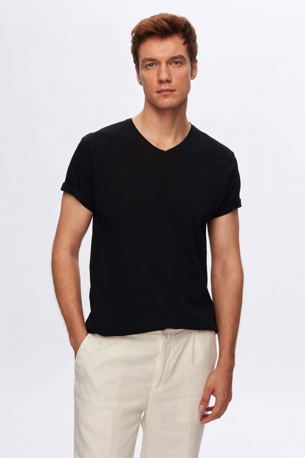 Ds Damat Slim Fit V-Neck 100% Cotton T-Shirt  - Black