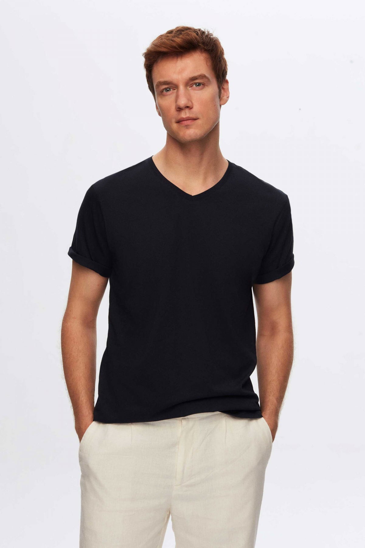 Ds Damat Slim Fit V-Neck 100% Cotton T-Shirt  - Navy Blue