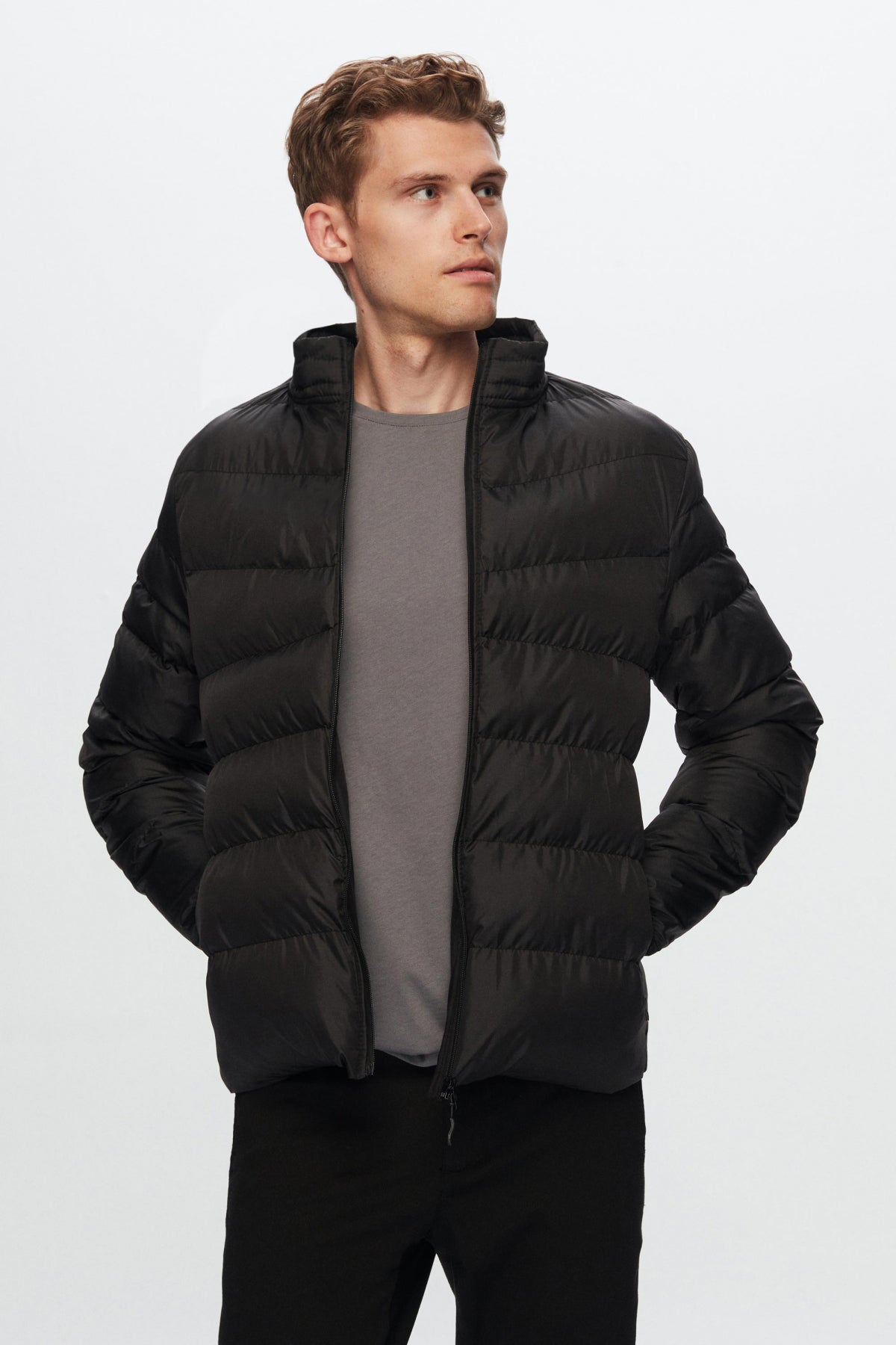 Ds Damat Slim Fit Windproof Fiber-Filled Puffer Jacket  - Black