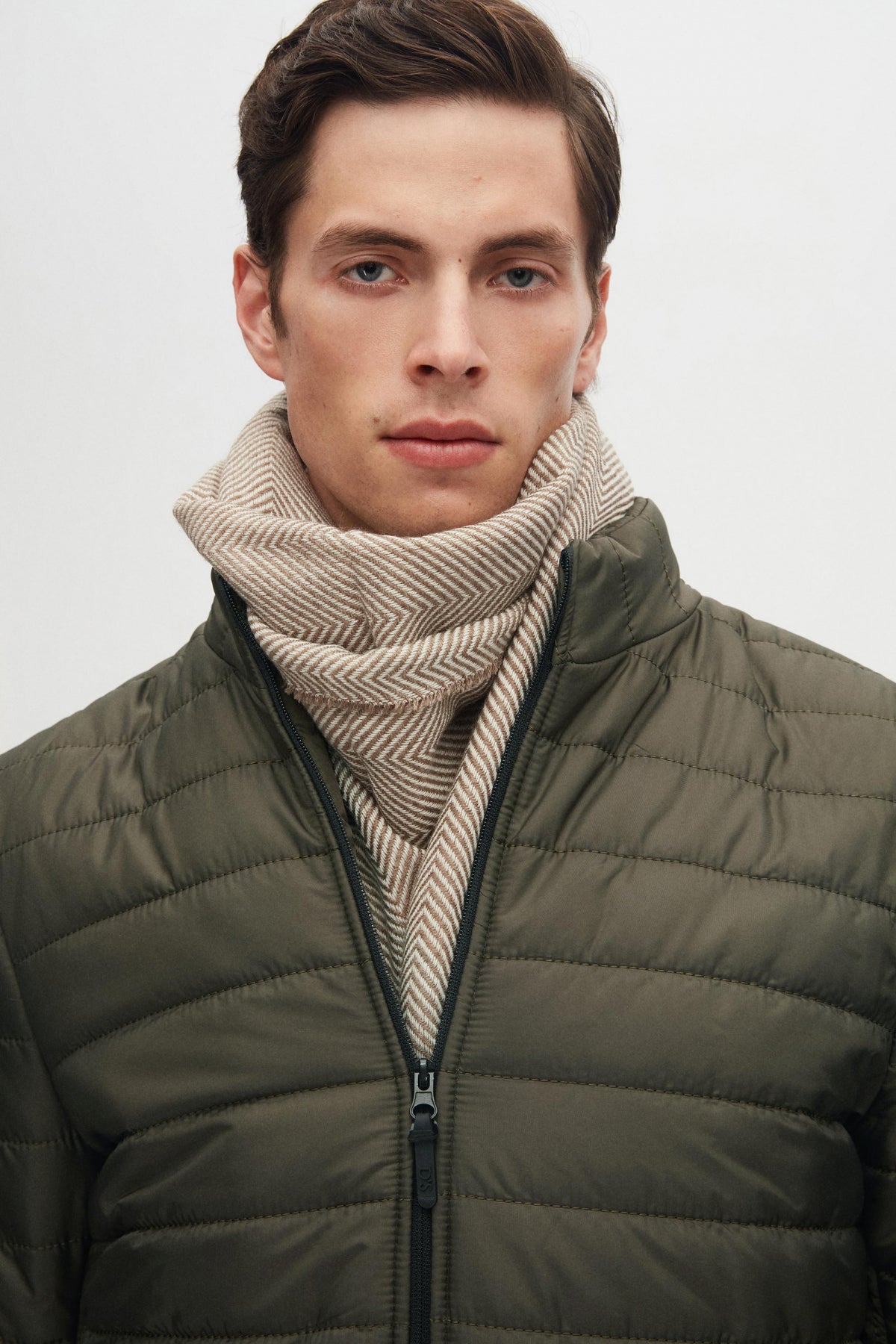Ds Damat Slim Fit Windproof Fiber-Filled Puffer Jacket  - Khaki