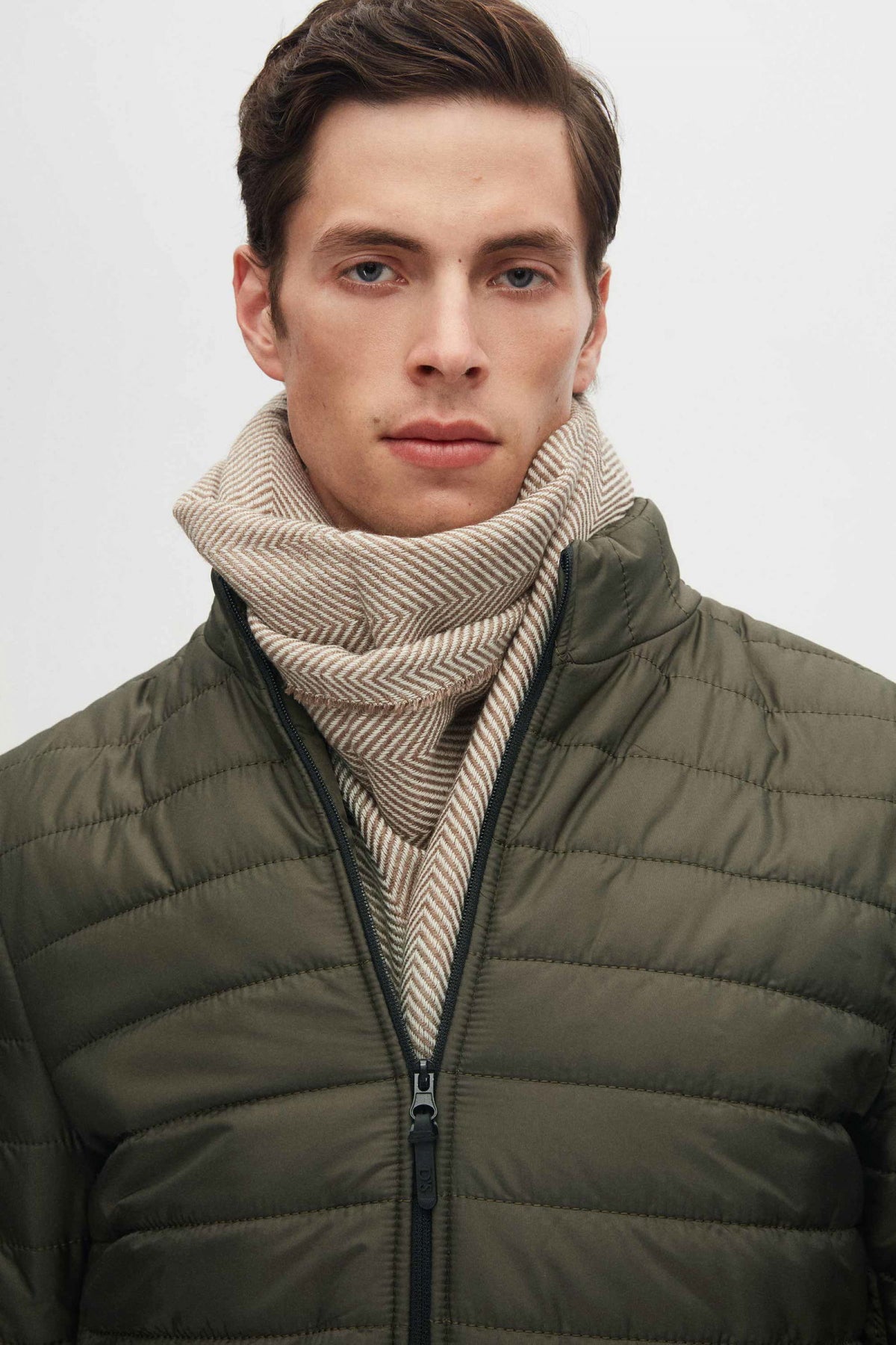 Ds Damat Slim Fit Windproof Fiber-Filled Puffer Jacket  - Khaki