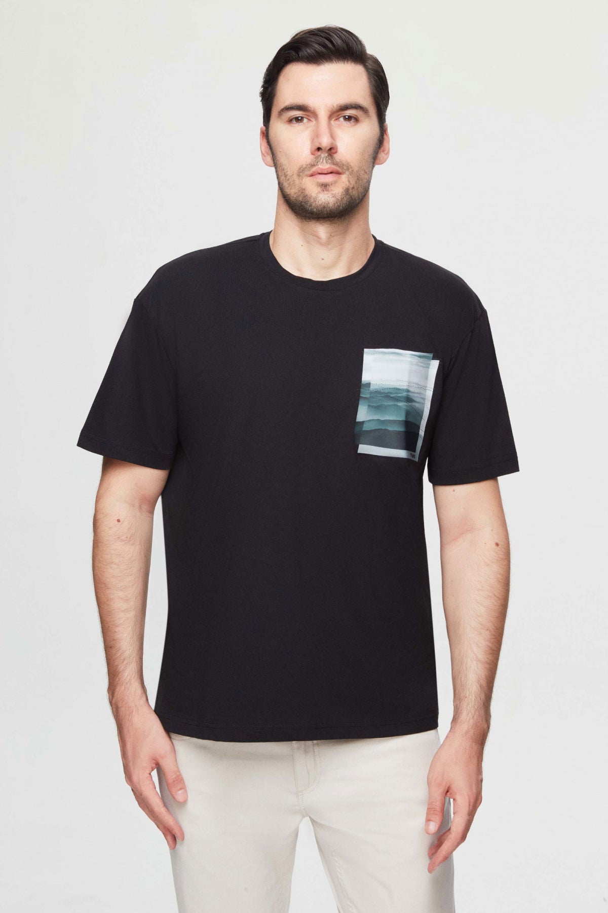 Twn Oversize Printed 100% Cotton T-Shirt  - Black