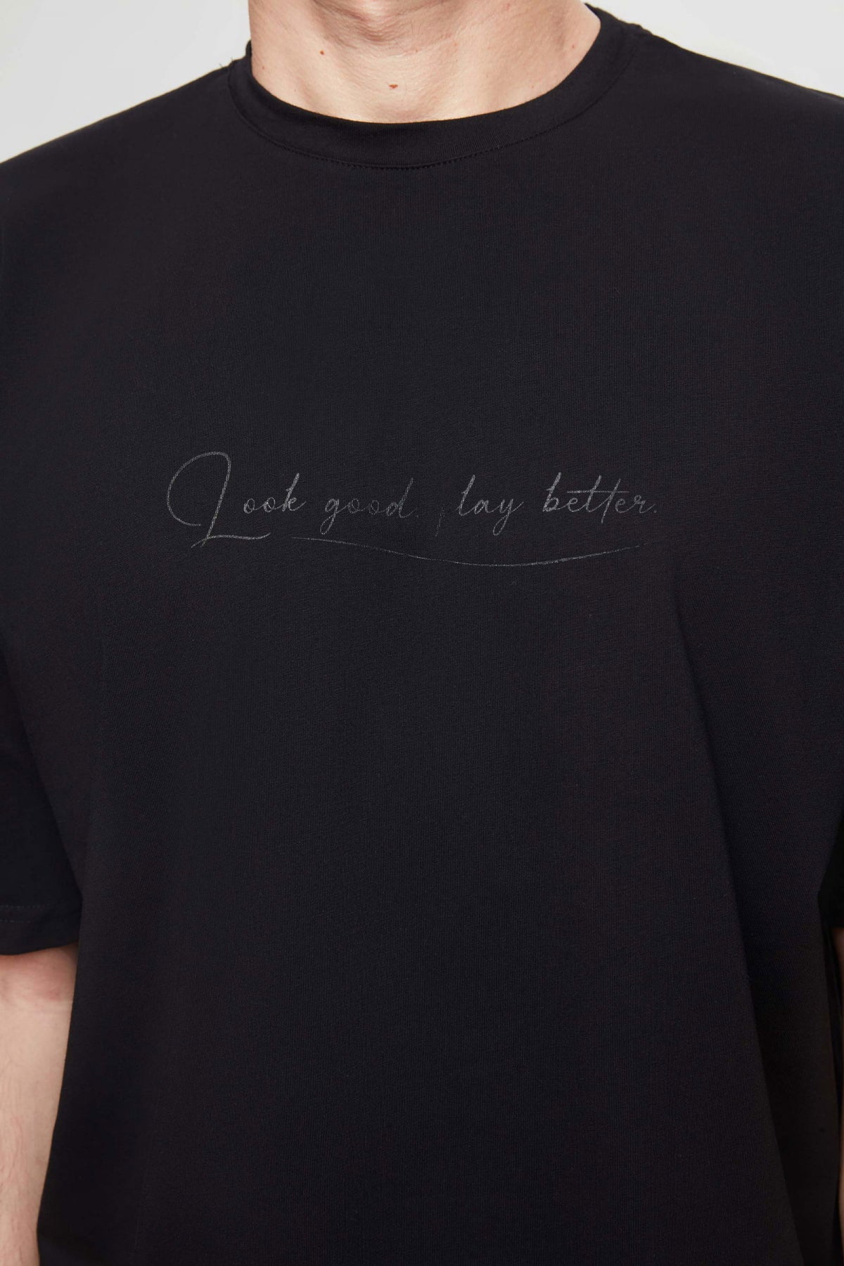 Twn Oversize Printed 100% Cotton T-Shirt  - Black