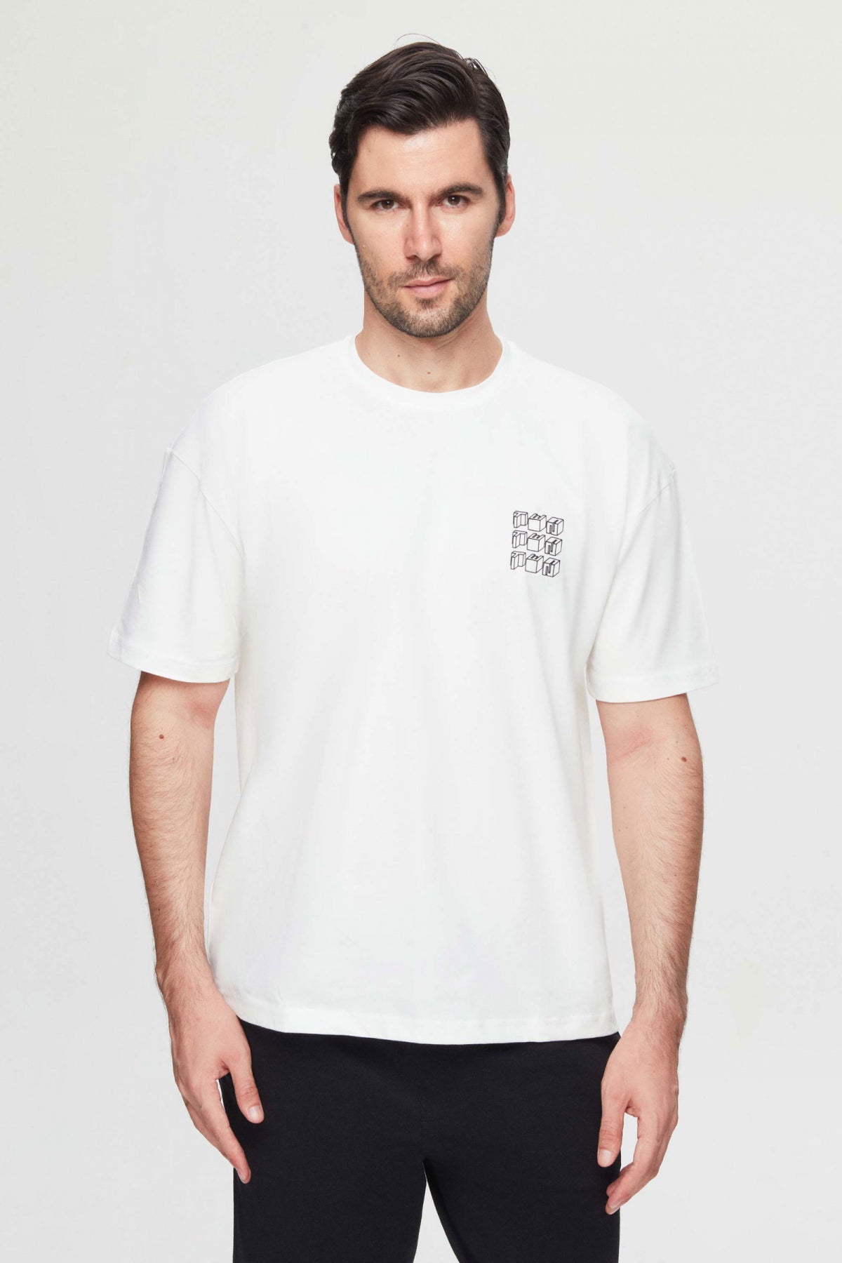 Twn Oversize Printed 100% Cotton T-Shirt  - White