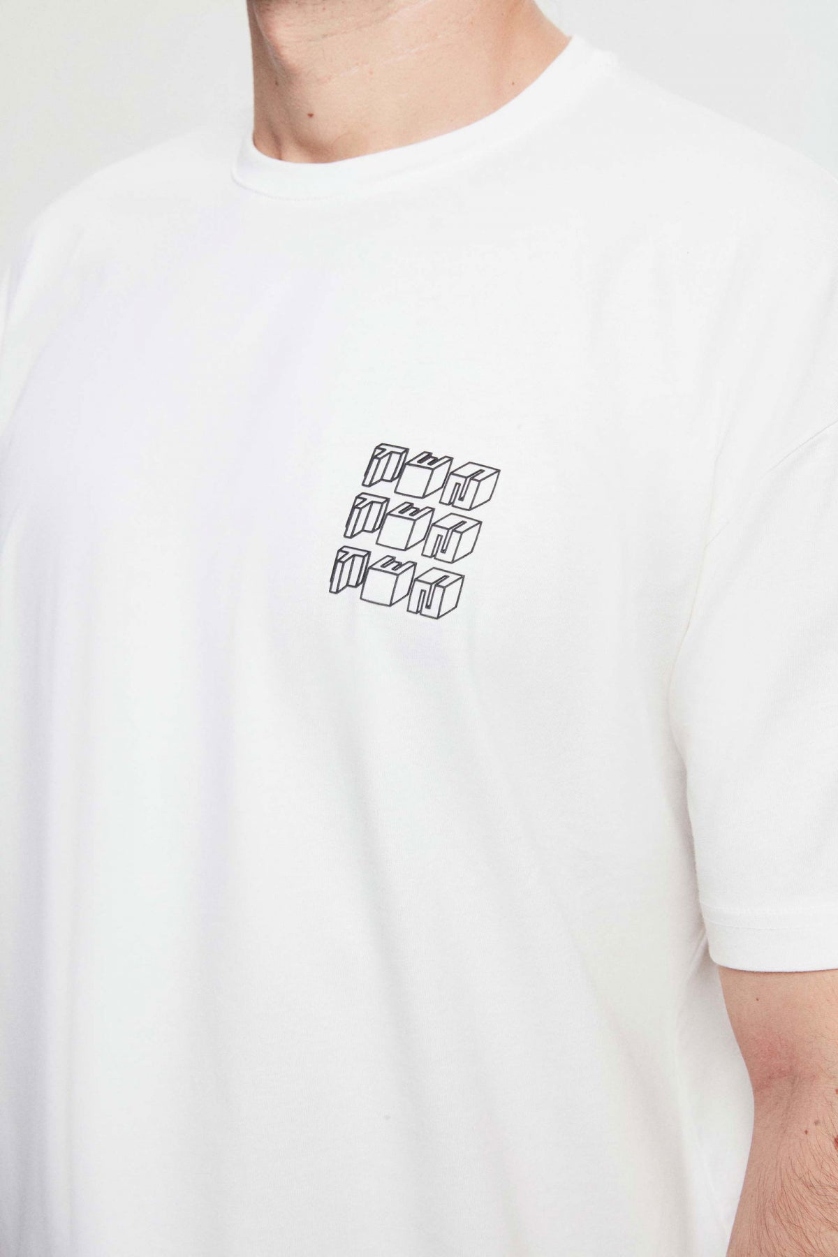 Twn Oversize Printed 100% Cotton T-Shirt  - White