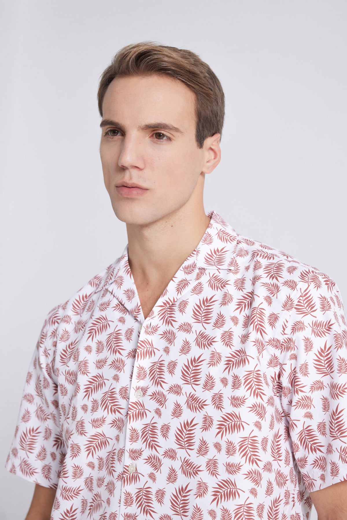 Twn Relaxed Tropical Pattern Explorer Collar Short Sleeve Summer Shirt  - White