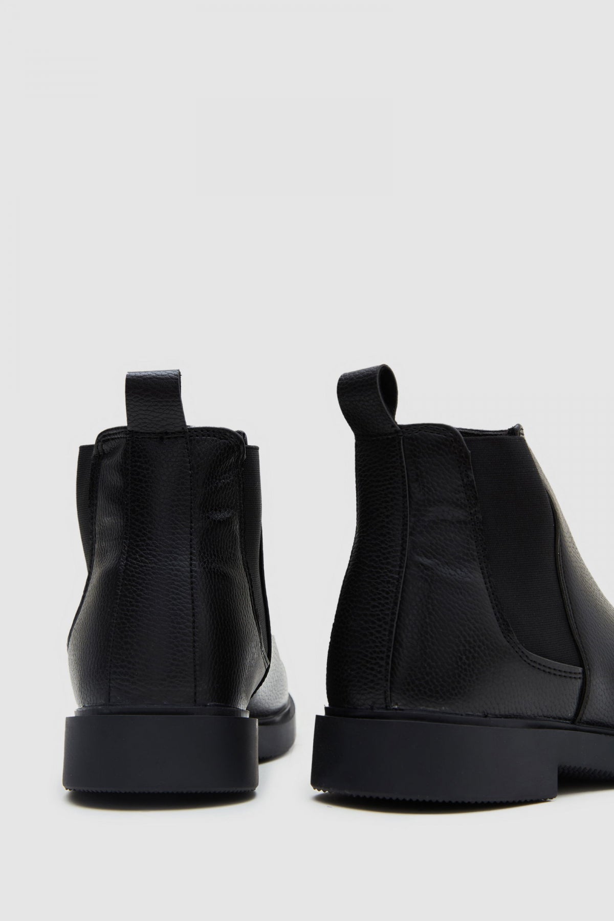 Twn Seasonal Chelsea Boots  - Black