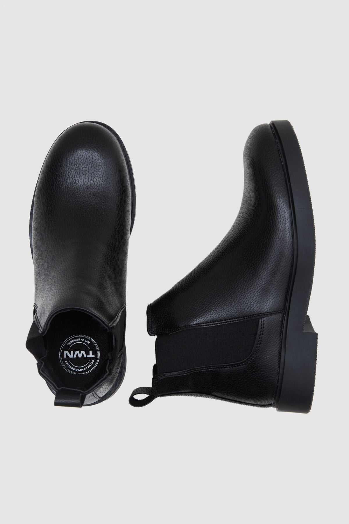Twn Seasonal Chelsea Boots  - Black