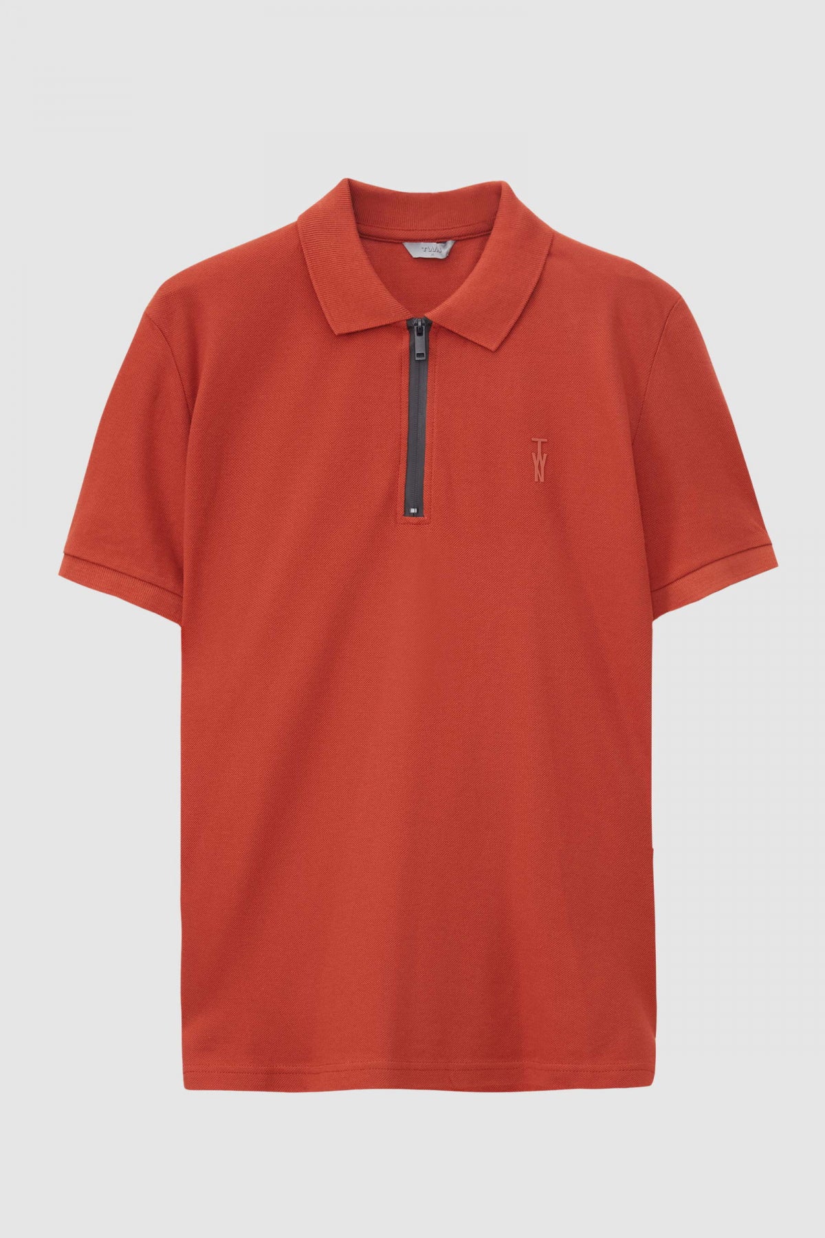 Twn Slim Fit Textured Half-Zip Polo Collar T-Shirt  - Off White